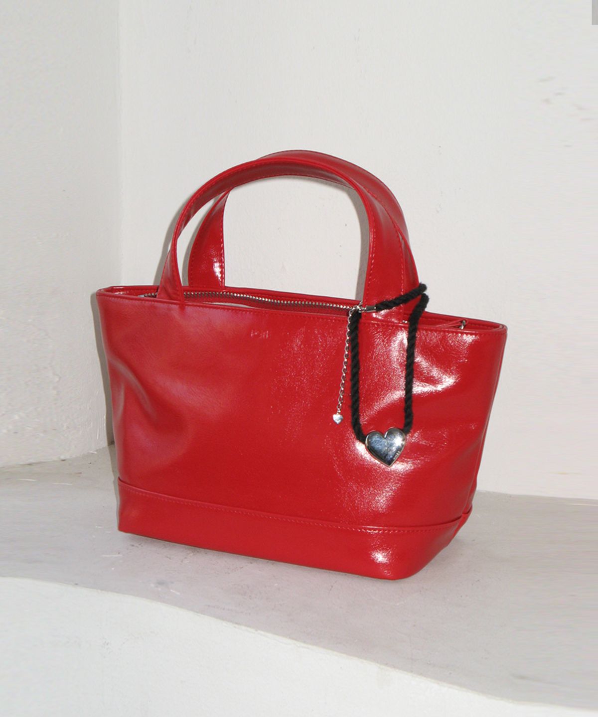 포테(POTE) [2차리오더:바로출고] 0001 Peasy Bag_Red
