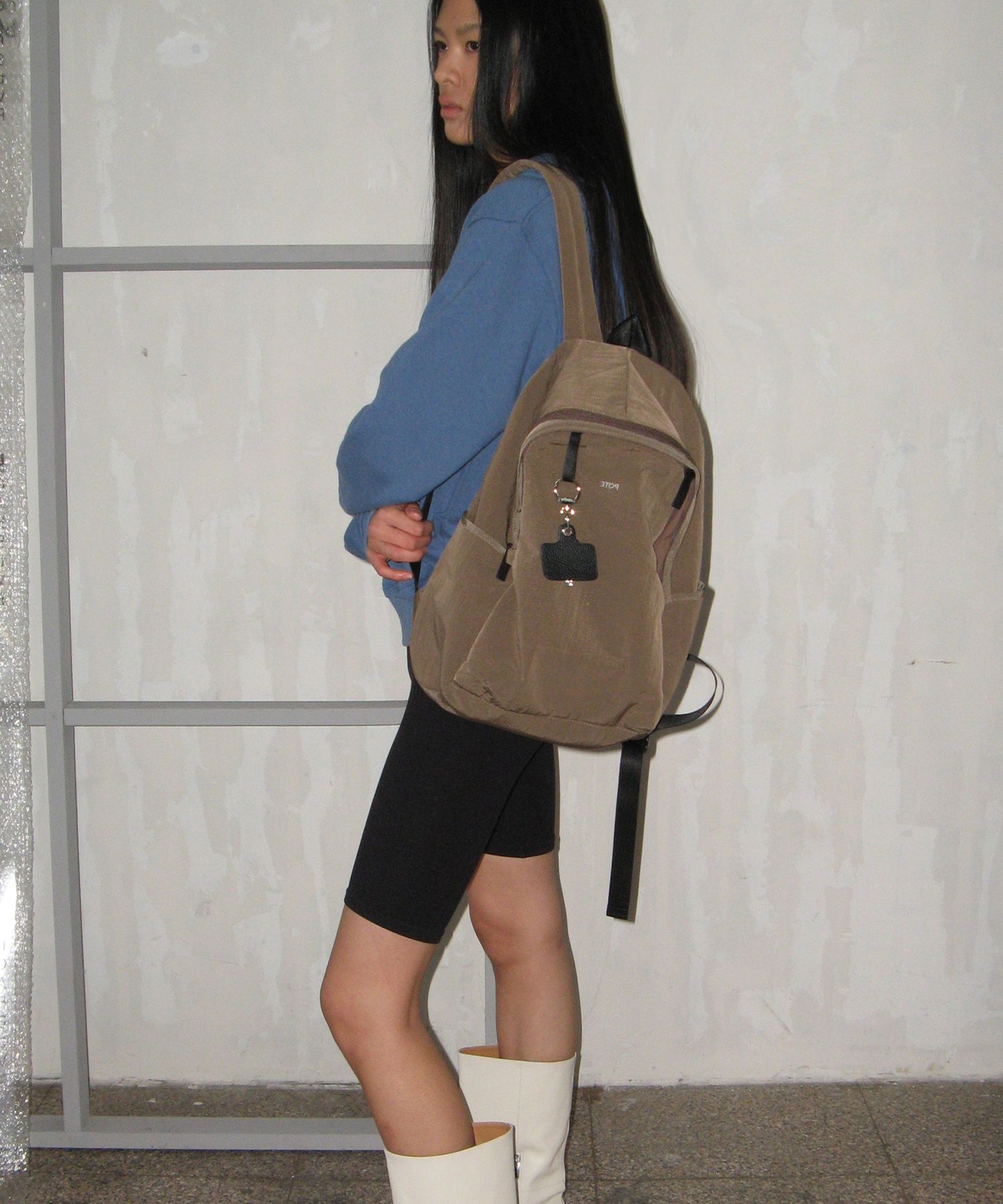 29CM限定!!【POTE】0002 HideSlot バックパック（ブルーグレー） 0002 HideSlot Classic Backpack_Mocha - 감도 깊은 취향 셀렉트