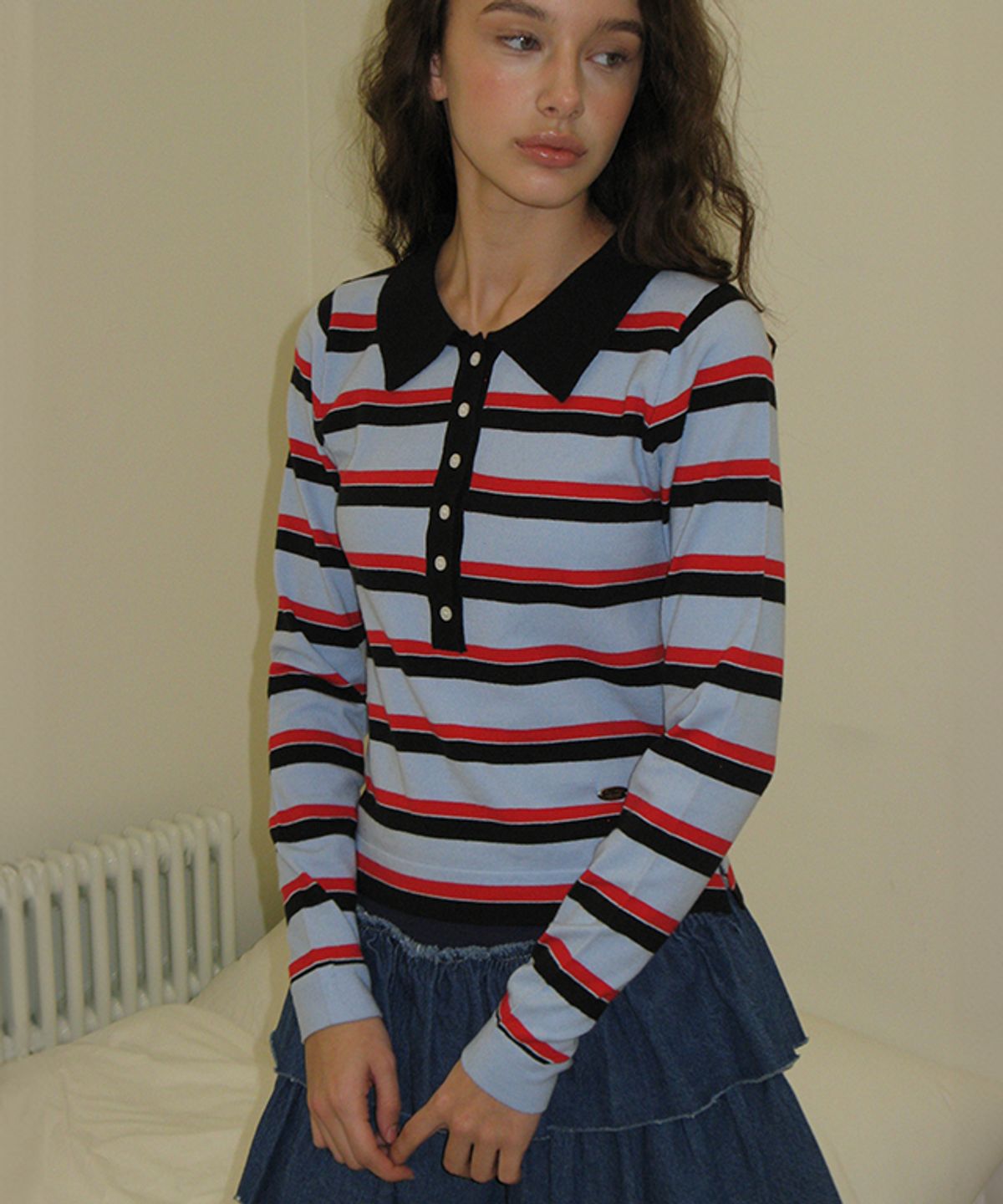 론론(RONRON) STRIPE HENRYNECK COLLAR SLIM LONG SLEEVE KNIT BLUE RED