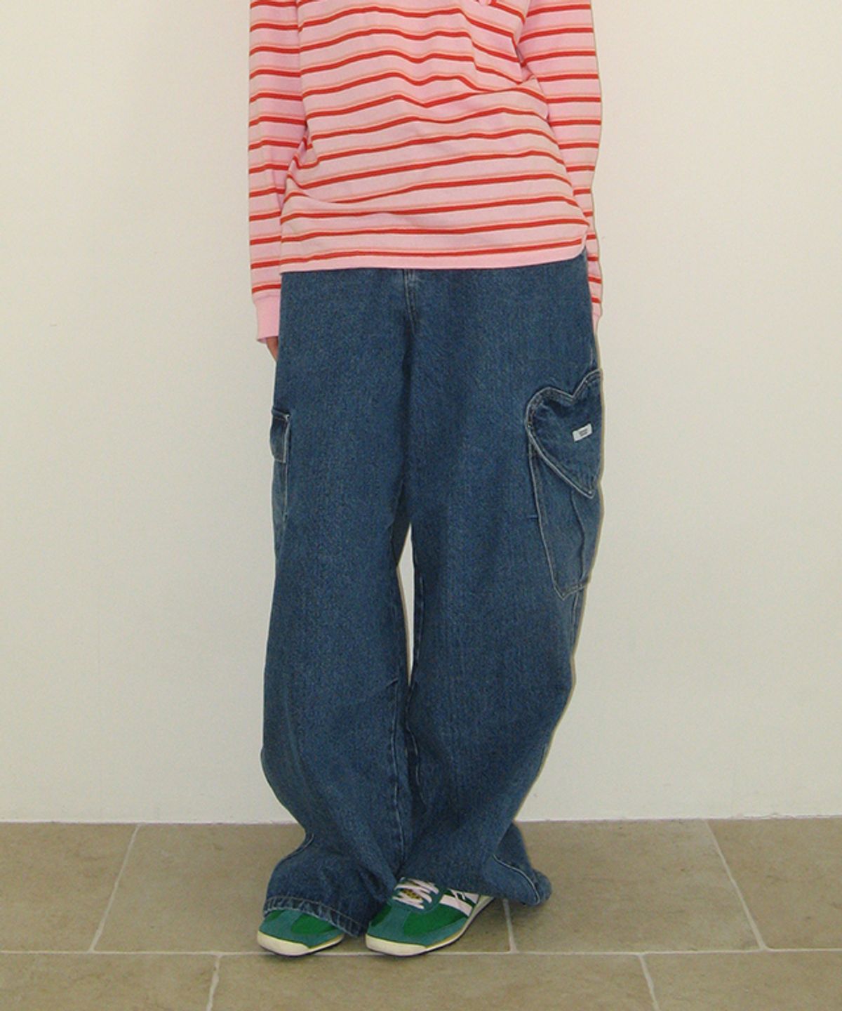 론론(RONRON) HEART POCKET CARGO DENIM PANTS MEDIUM BLUE
