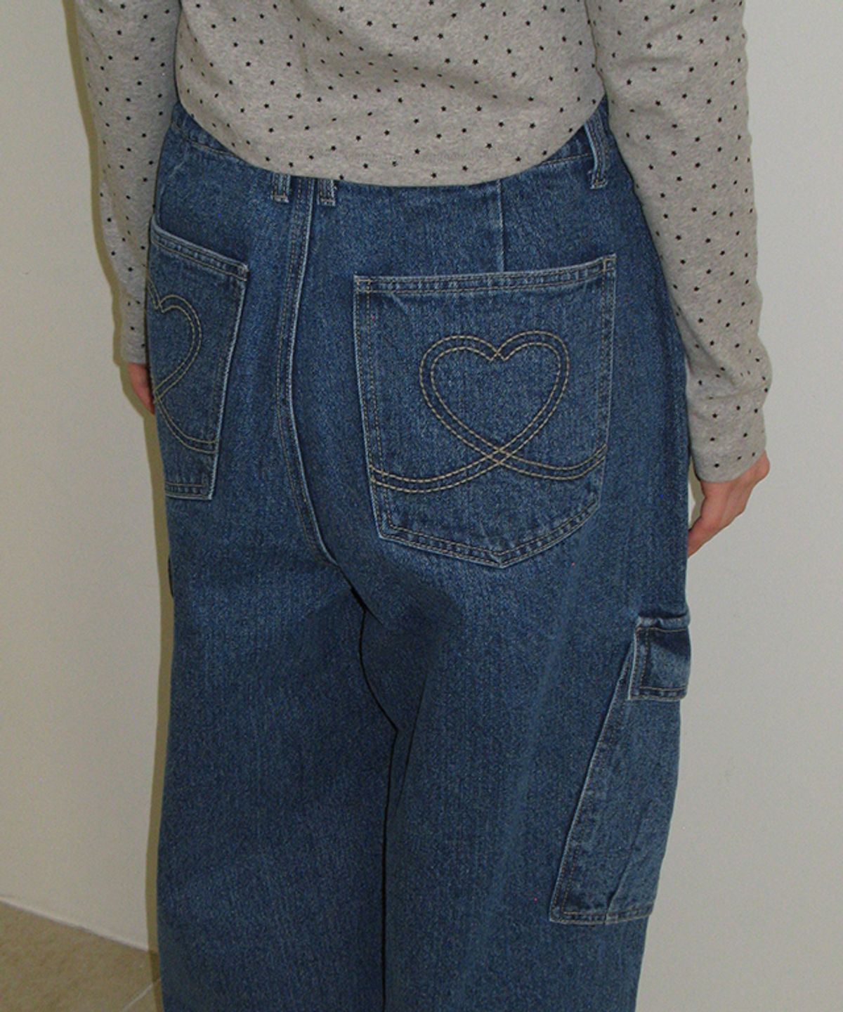 론론(RONRON) HEART POCKET CARGO DENIM PANTS MEDIUM BLUE