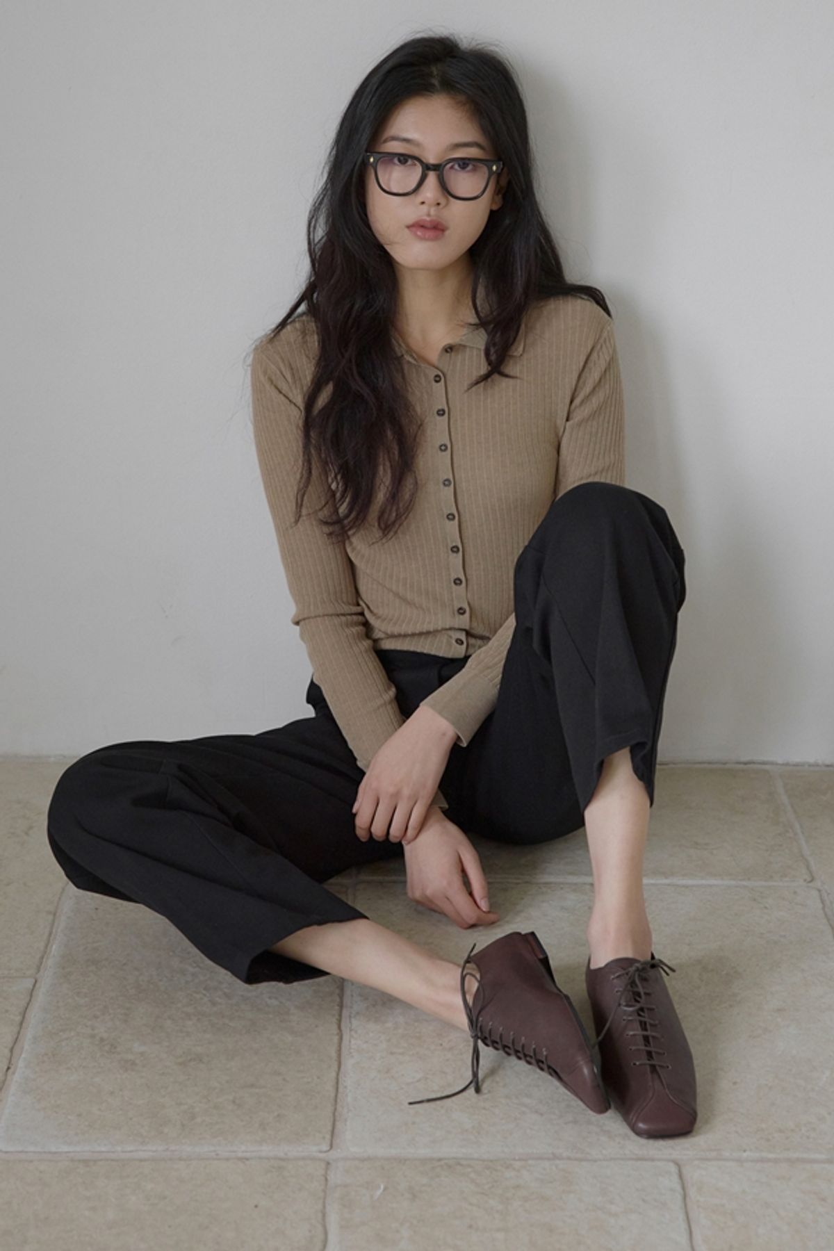 더 클로이스터(THECLOISTER) 롱 스퀘어 토 레이스업 로퍼 (3 컬러)