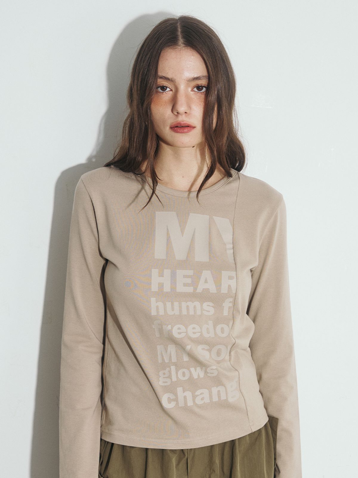 오피쉬(OAFISH) MY CUTTING LINE LONG SLEEVE, DARK BEIGE