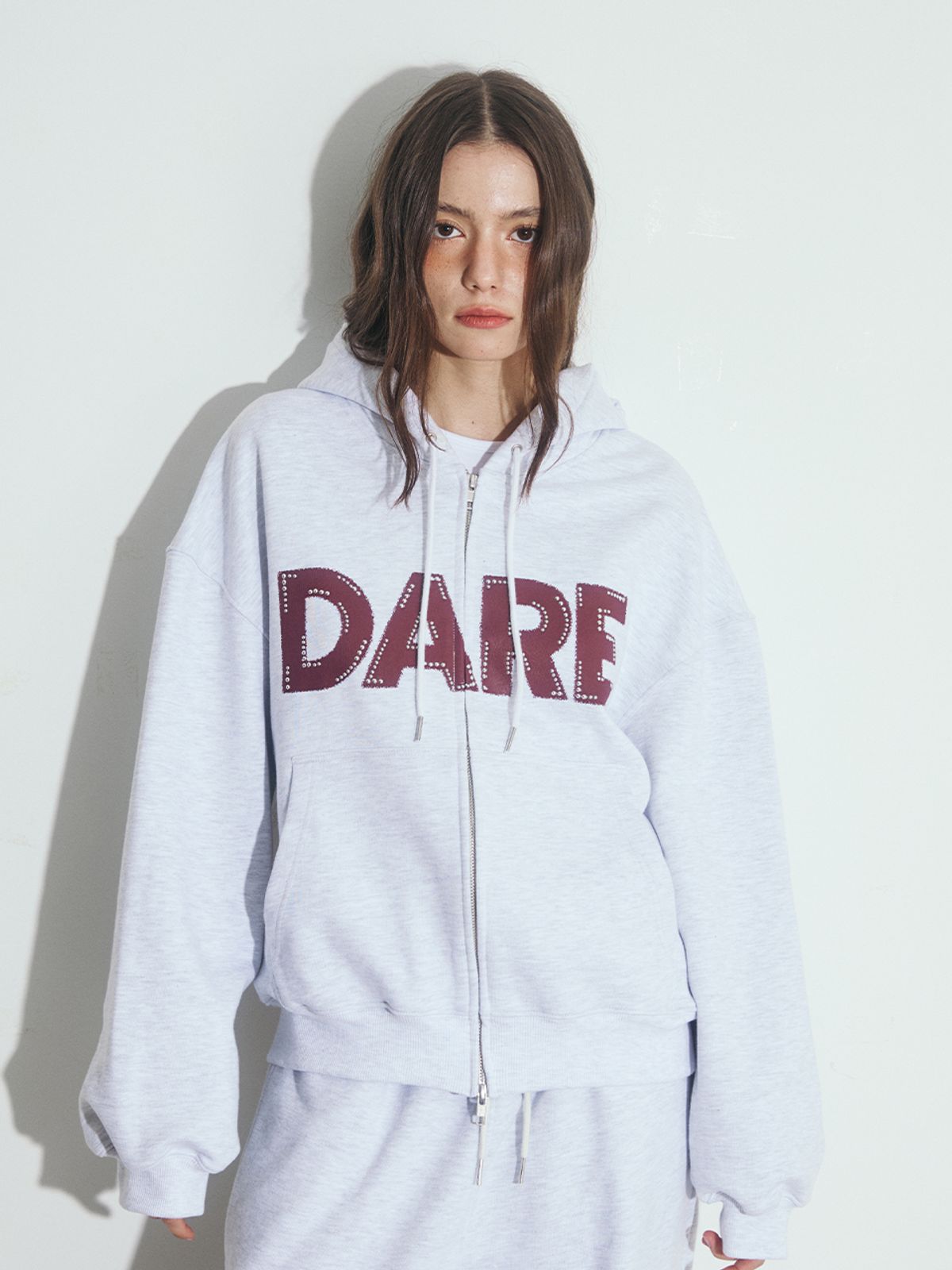 오피쉬(OAFISH) DARE BEADS TWO-WAY HOOD ZIP-UP, WHITE MELANGE