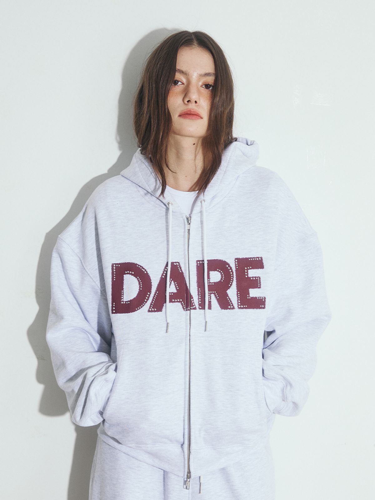 오피쉬(OAFISH) DARE BEADS TWO-WAY HOOD ZIP-UP, WHITE MELANGE