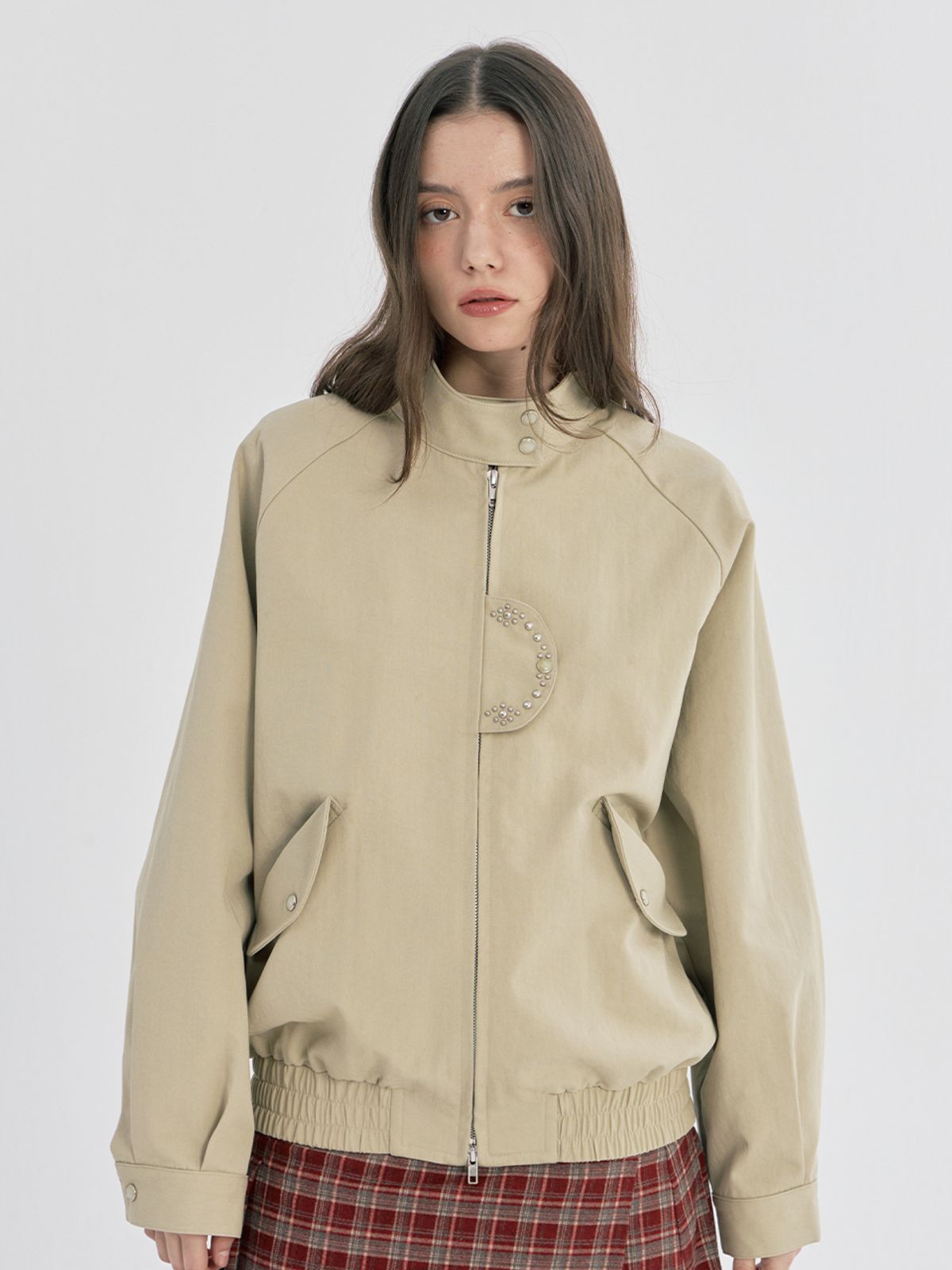 오피쉬(OAFISH) STUDDED TWO-WAY BARACUTA JACKET, BEIGE