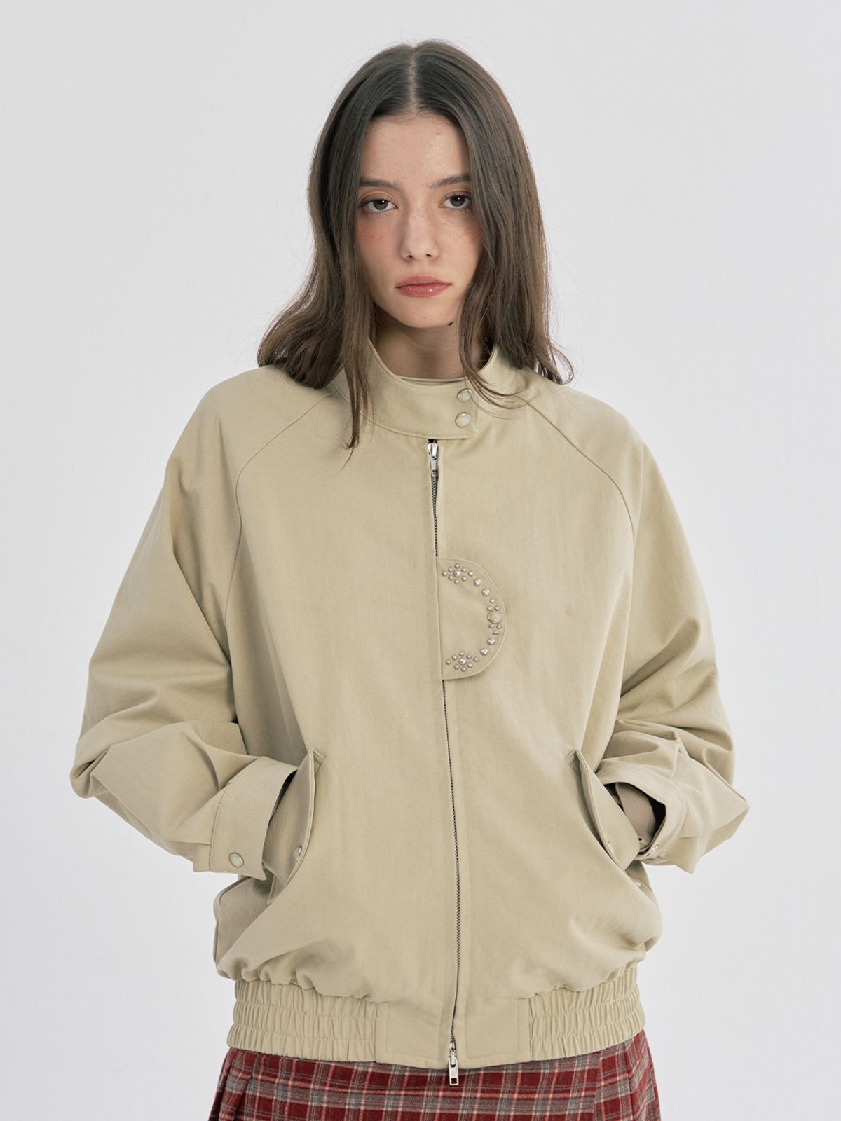 오피쉬(OAFISH) STUDDED TWO-WAY BARACUTA JACKET, BEIGE