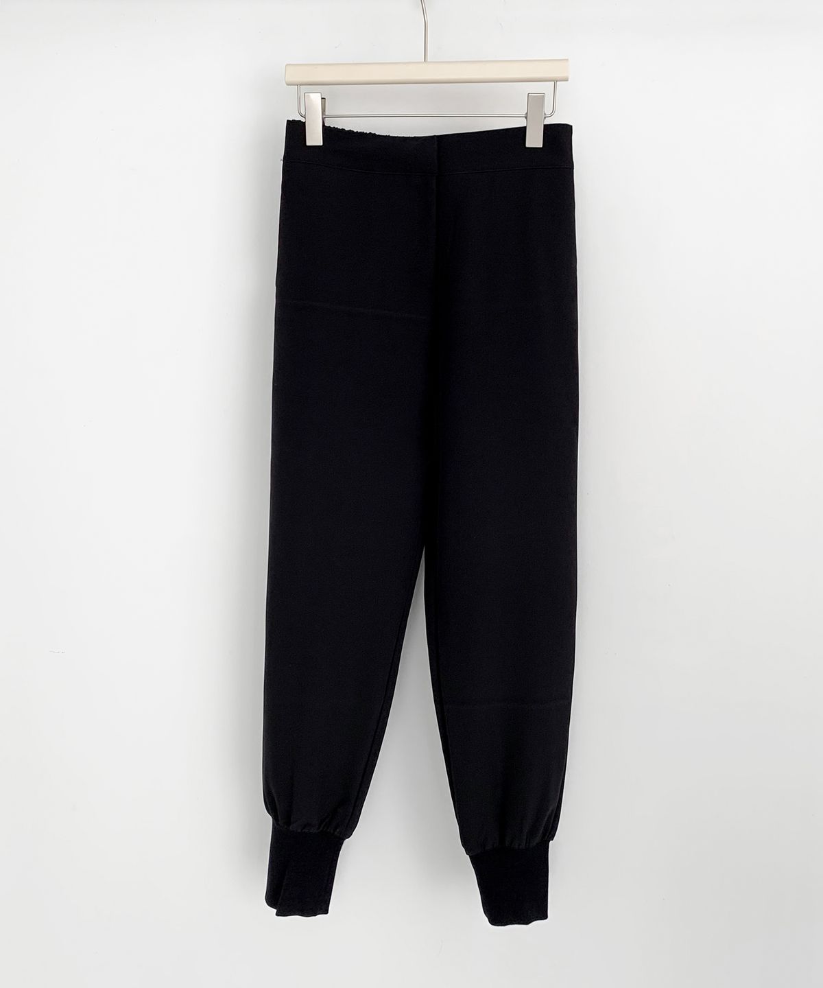 바스카라(VASCARA) Back Banding Jogger Slacks Black