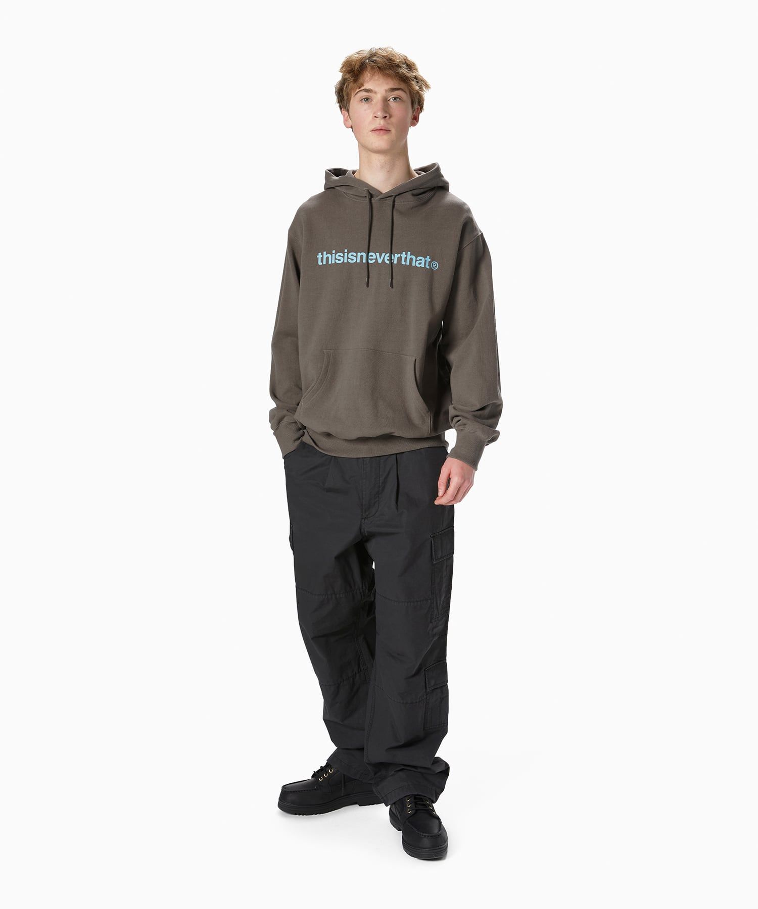 【THISISNEVERTHAT】T-Logo LTパーカー ダークモカ FW23) T-Logo Hoodie - thisisneverthat®