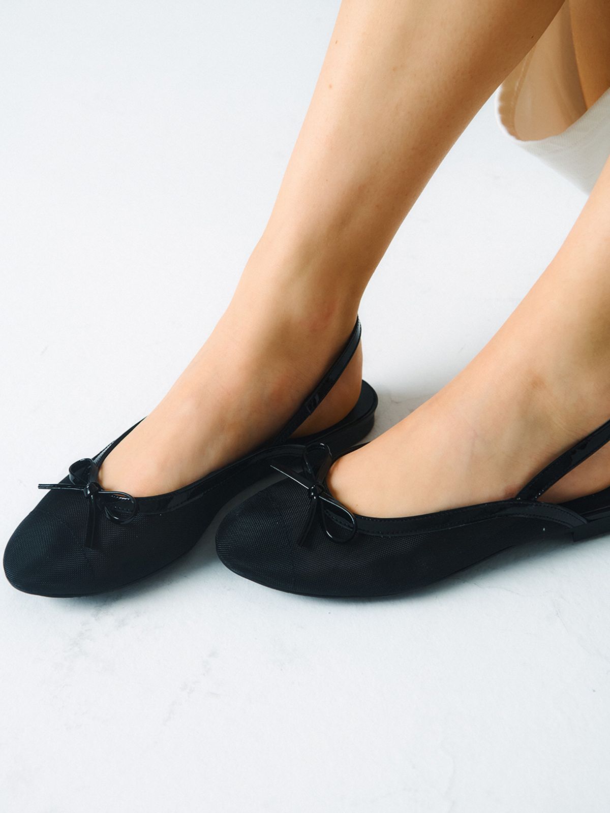 더조히(THE JOHI) Mesh Ribbon Slingback_2 Colors