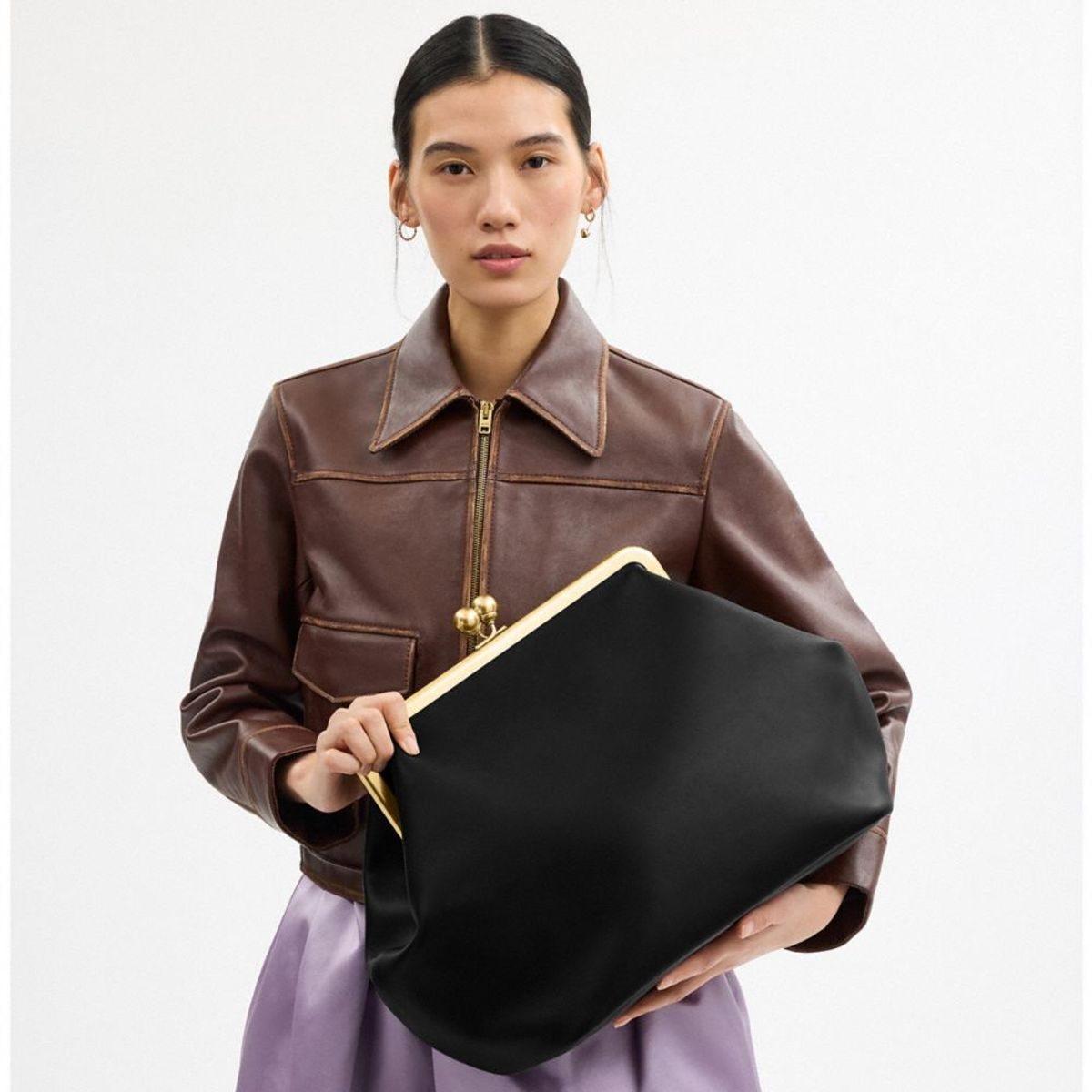 코치(COACH) 라지 키스락 프레임 백 CBR51 B4/BK