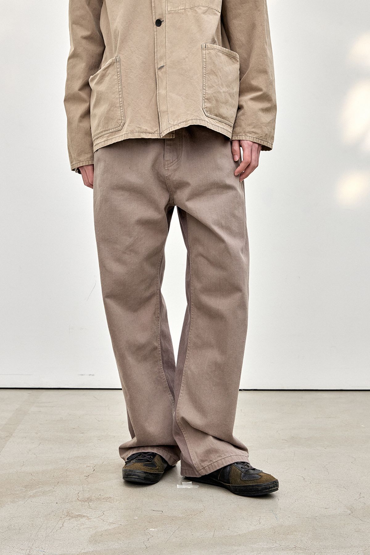 해칭룸(HATCHINGROOM) Two Face Regular Jeans Beige