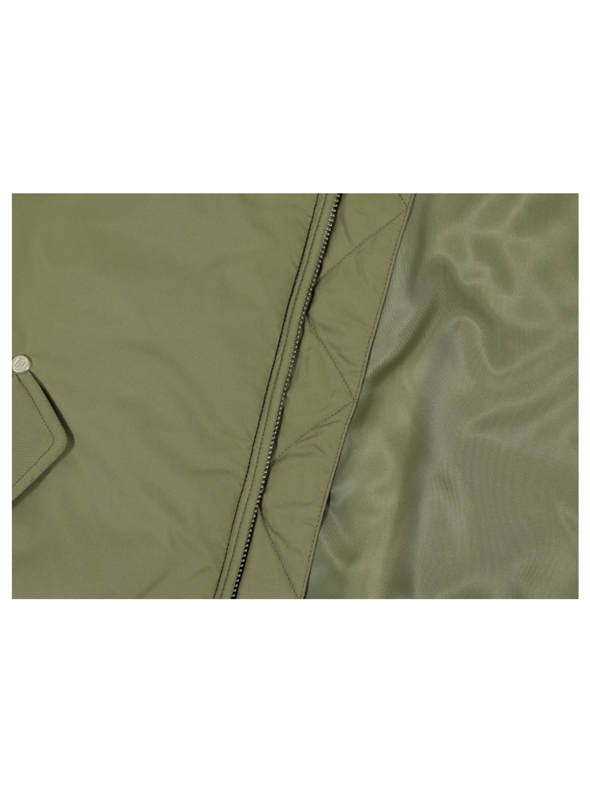 구빈(GUBIN) 스터드 크롭 MA-1