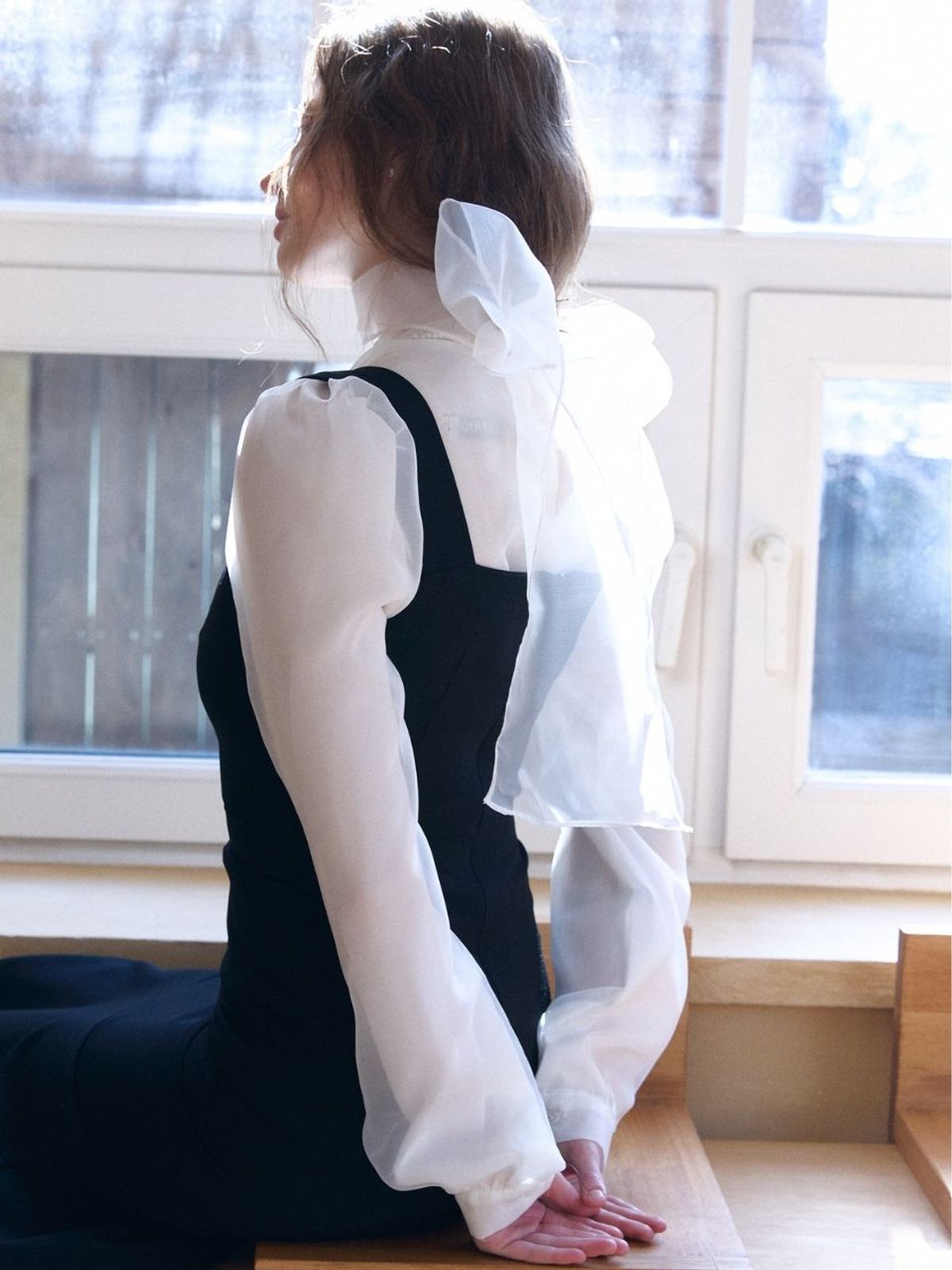 패브릭서울(FABRICSEOUL) seethrough tie silky blouse_ivory