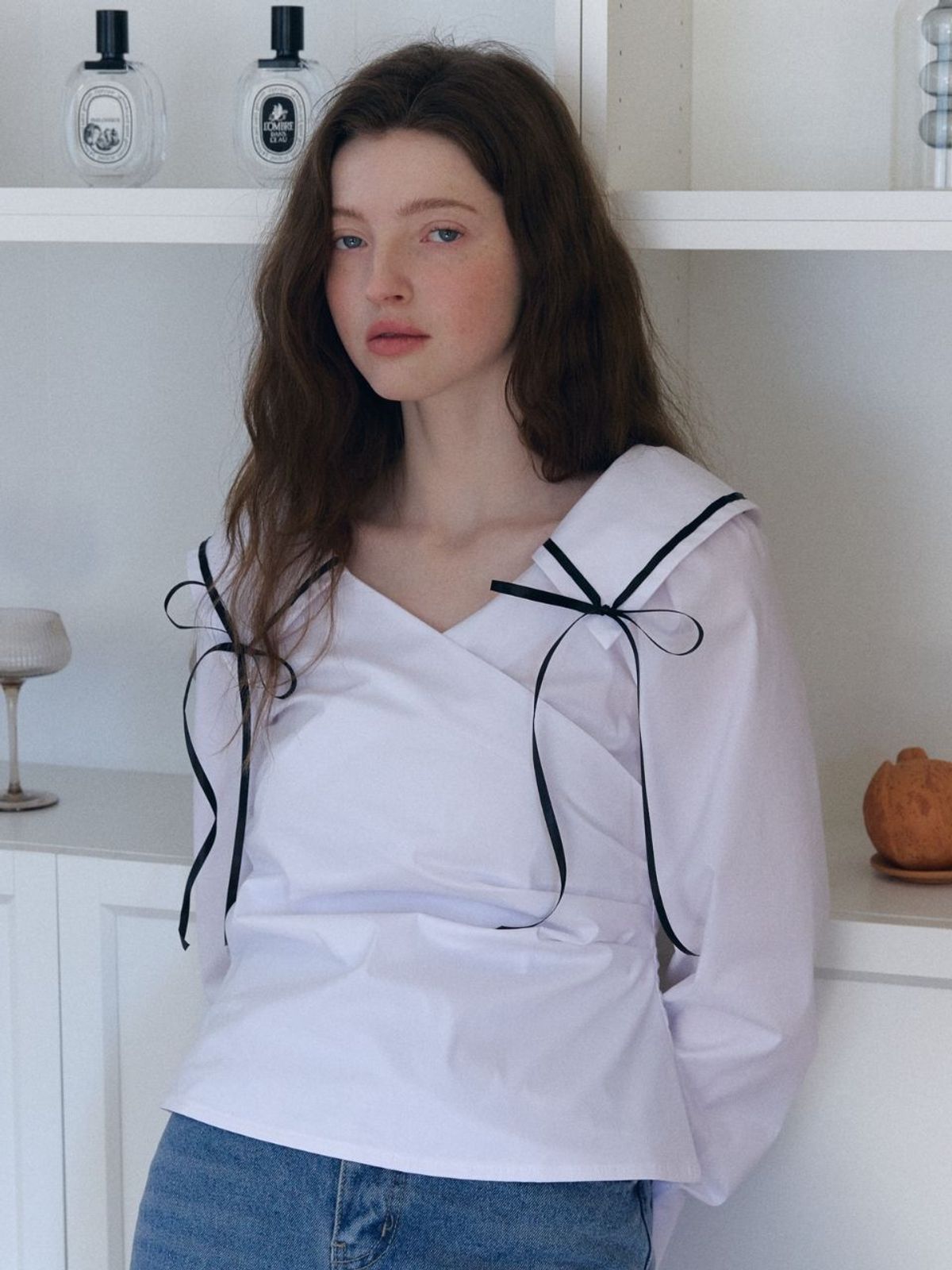 패브릭서울(FABRICSEOUL) ribbon collar wrap blouse_ivory