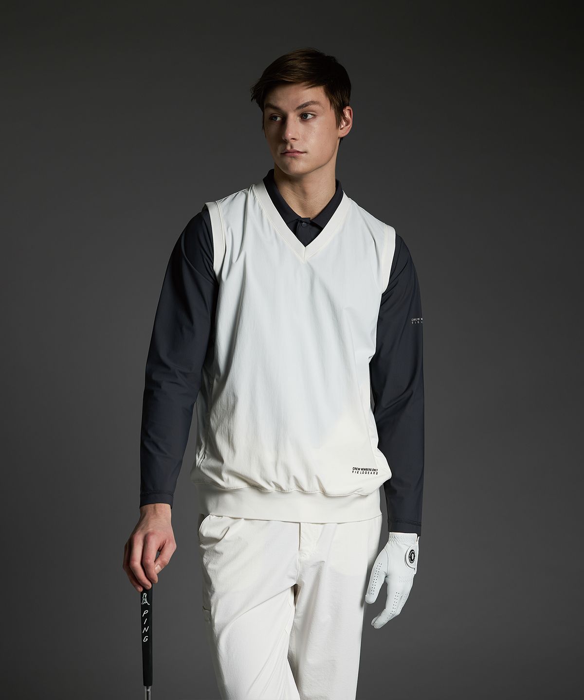 크루멤버스온리(CREW MEMBERS ONLY) HIDDEN POCKET VEST WHITE