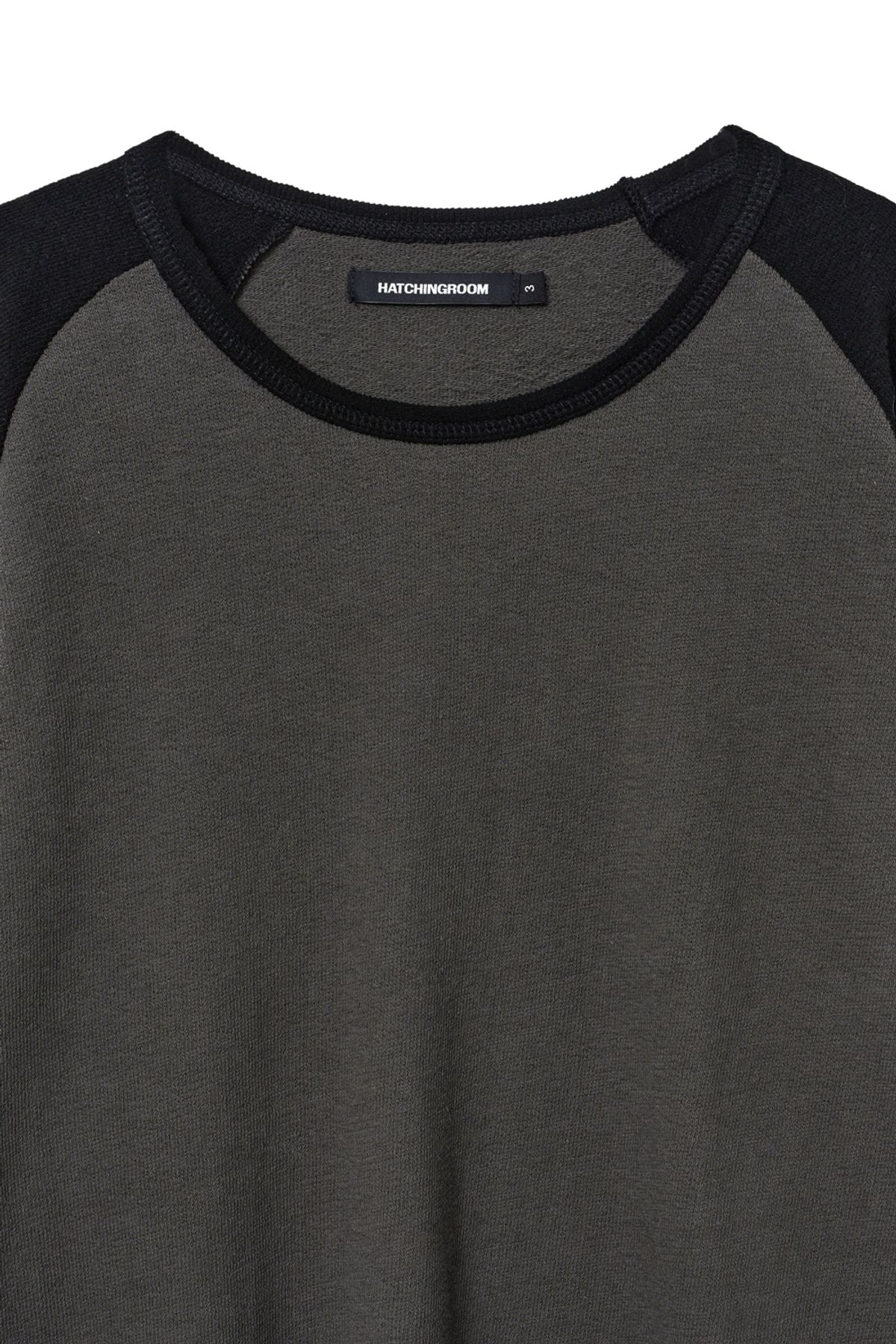 해칭룸(HATCHINGROOM) Raglan Tee Black/Moss Charcoal