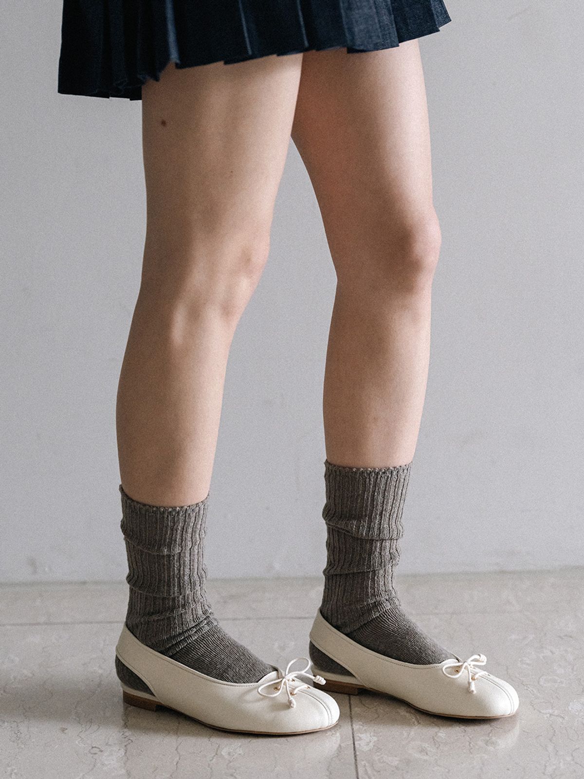 더조히(THE JOHI) Dimsum Eyelet Slingback_2 COLORS