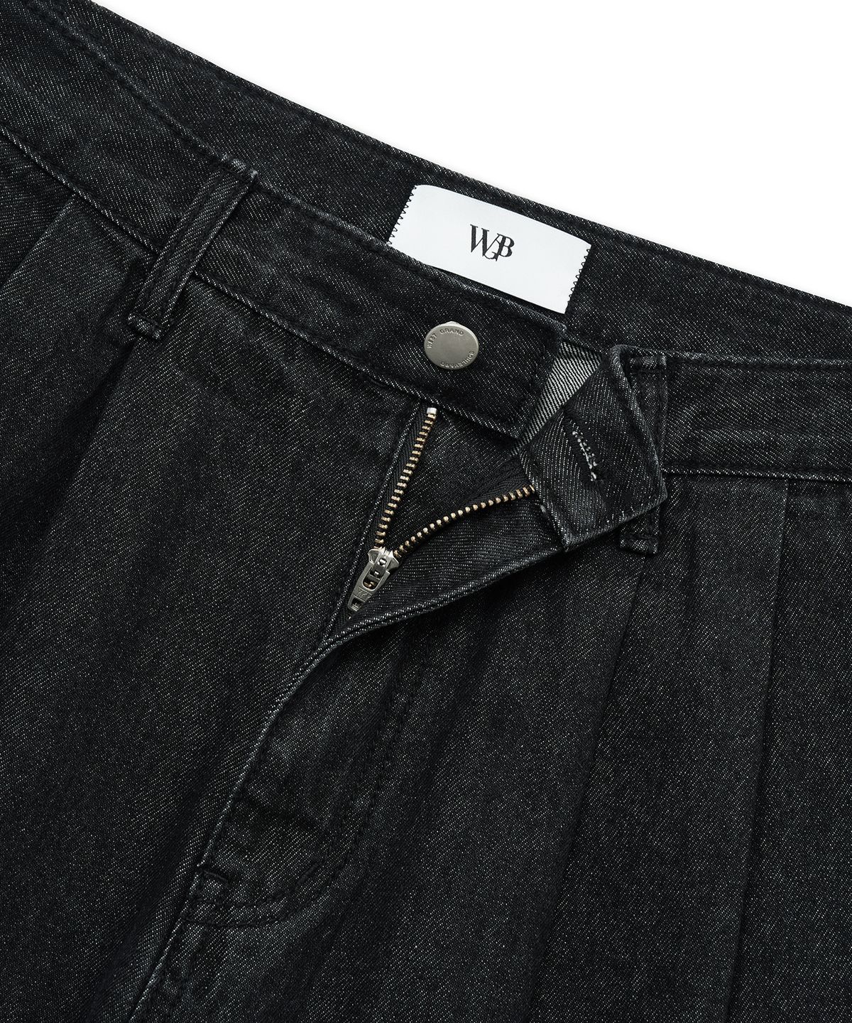 웨스트 그랜드 블러바드(WEST GRAND BOULEVARD) 퓨어 워싱 투 턱 데님 쇼츠 WASHED BLACK