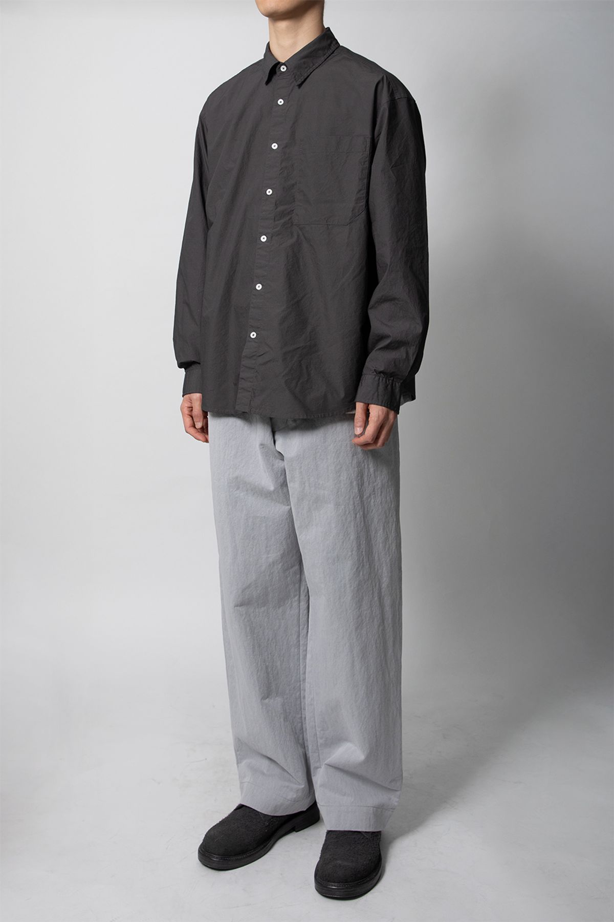 홀리선(HORLISUN) Jane Solid Extra Typewriter Shirt Charcoal