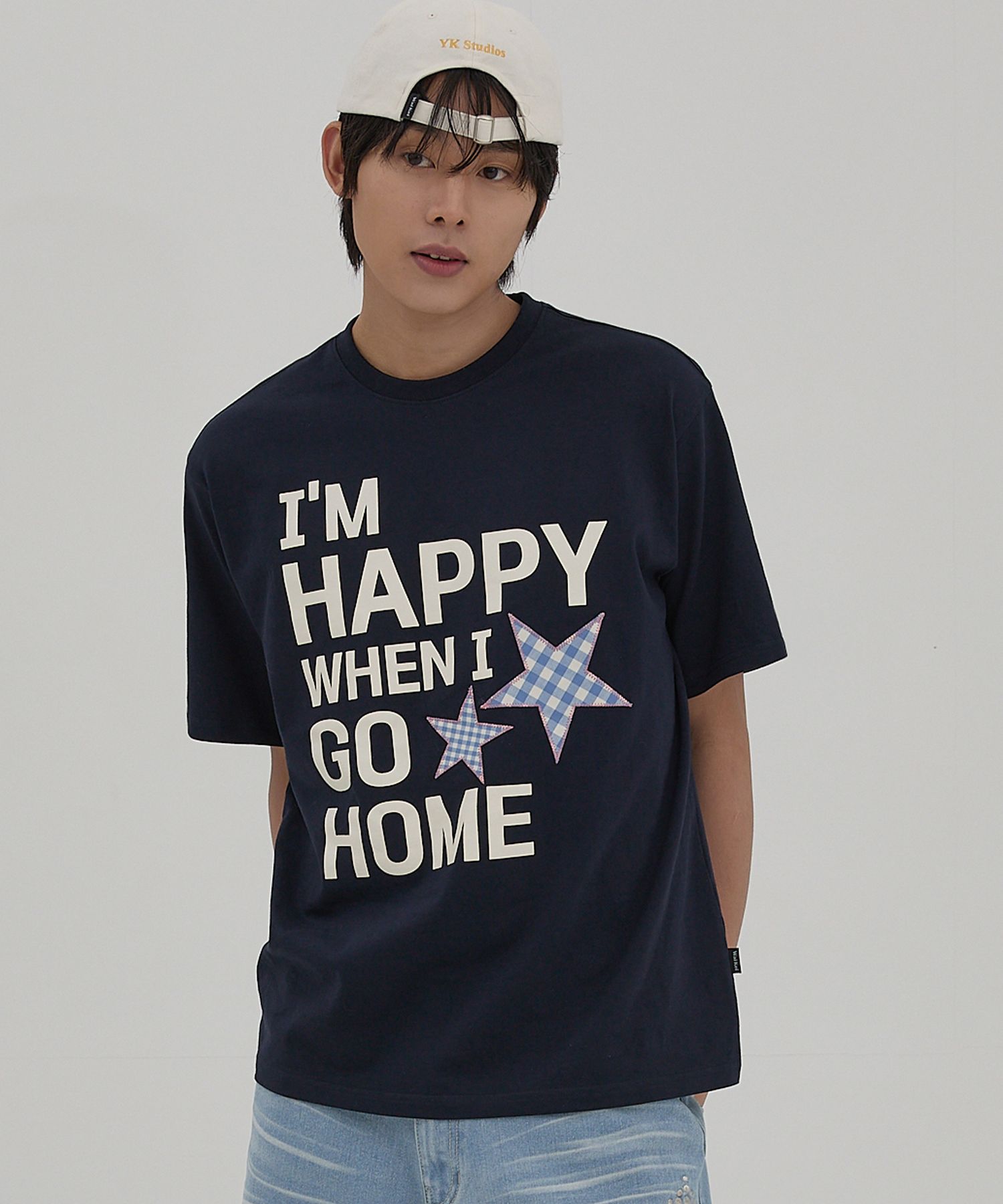 MUSINSA公式 | WAI KEI I am HAPPY short sleeve t-shirt navy