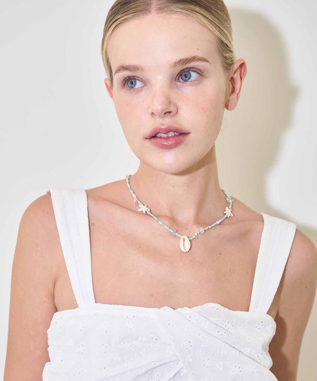 유히리(YUHEELEE) Beach beads necklace