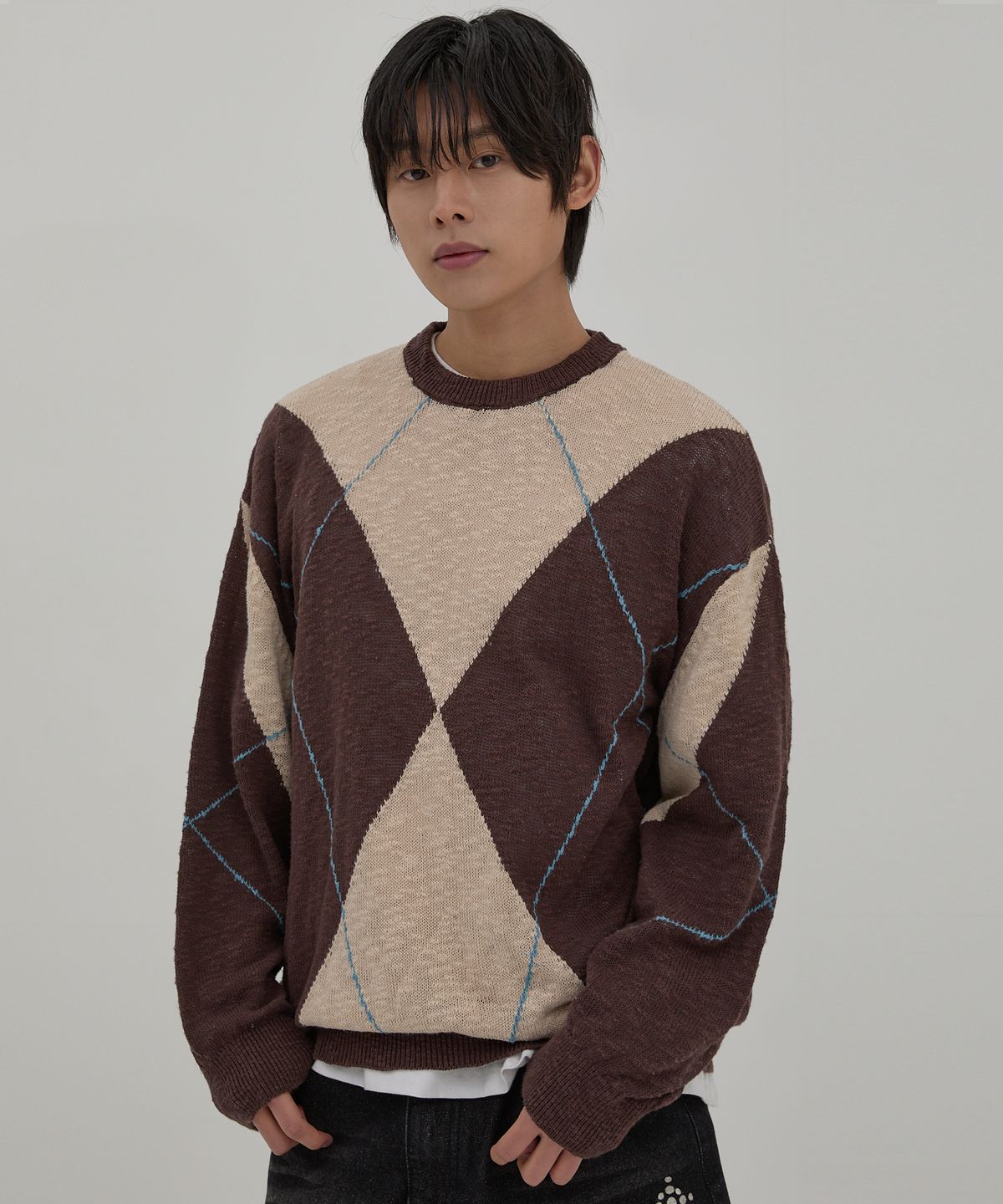 와이케이(WAIKEI) 빅 아가일 부클 니트 베이지