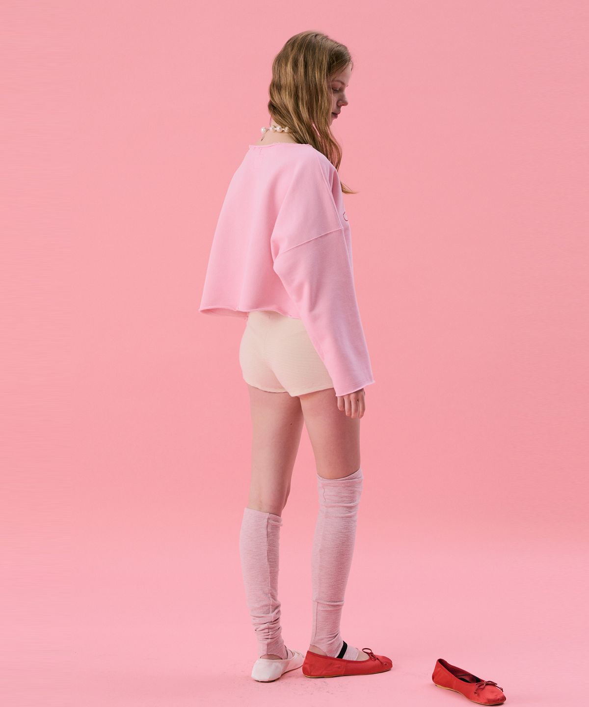 준준스페이스(JUNEJUNE SPACE) VOL11.Lawcut Mini Sweat_Lightpink(VOL11.로컷 미니 스웨트_라이트핑크)