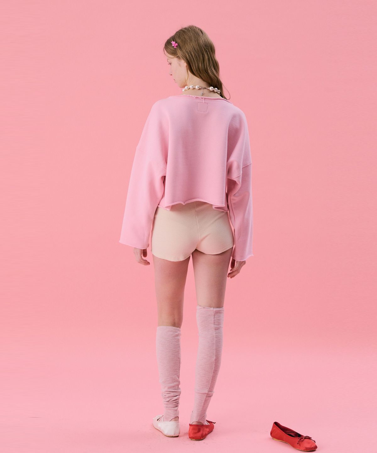 준준스페이스(JUNEJUNE SPACE) VOL11.Lawcut Mini Sweat_Lightpink(VOL11.로컷 미니 스웨트_라이트핑크)