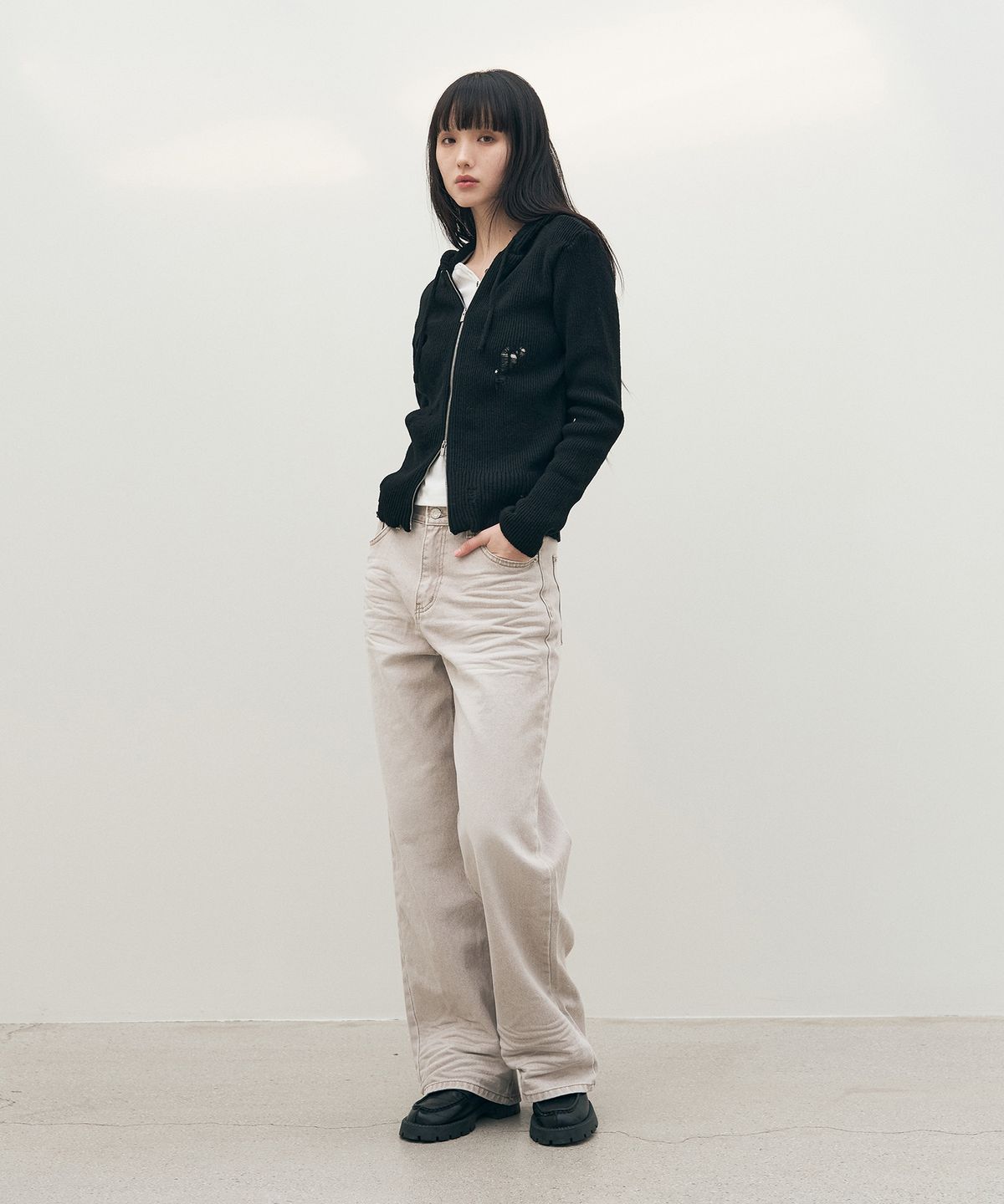 시스에이(SIS A) 뉴트럴 세미 와이드 데님 팬츠 [neutral beige]