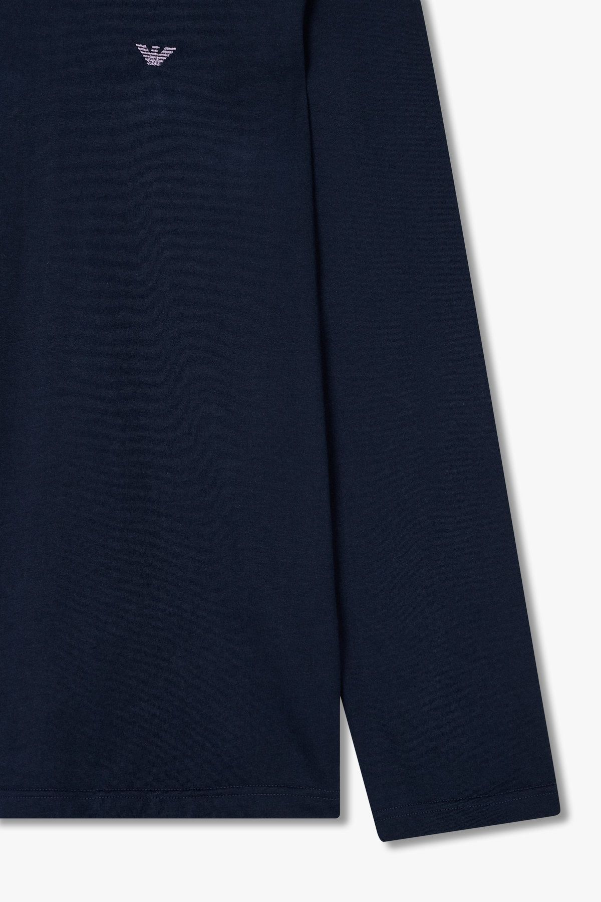 엠포리오 아르마니 언더웨어(EMPORIO ARMANI UNDERWEAR) 남성 자수 로고 롱 슬리브 티셔츠_네이비 0815136002