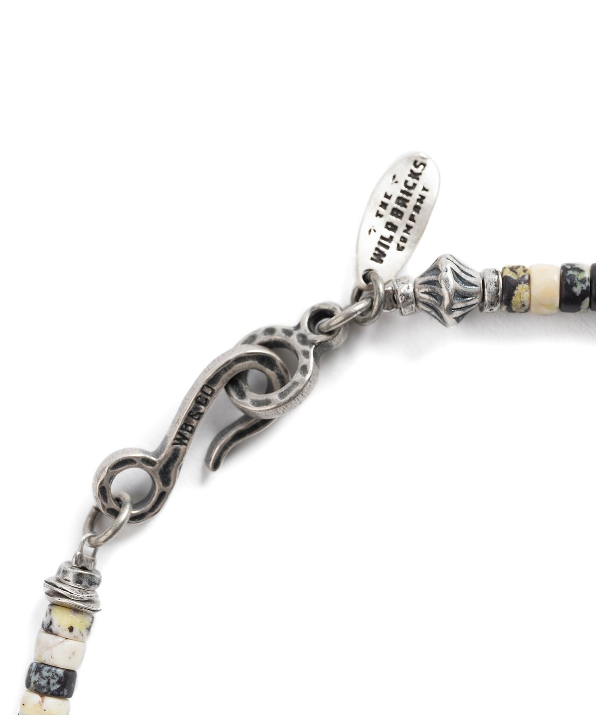 와일드 브릭스(WILD BRICKS) W23 ETHNIC NECKLACE (moss green)