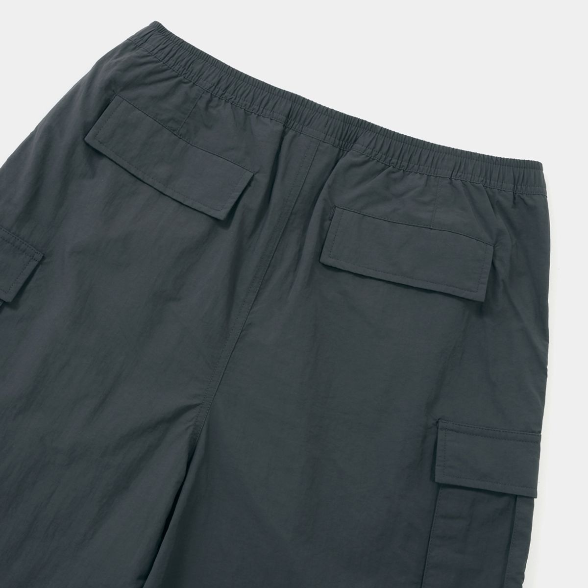 컬럼비아 유니버시티(COLUMBIA UNIVERSITY) STREET LABEL LOOSE FIT CARGO BERMUDA SHORTS PANTS 차콜