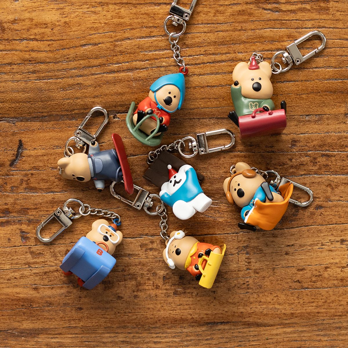 다이노탱(DINOTAENG) COCOCUP - ICE SLEDGING KEYCHAIN