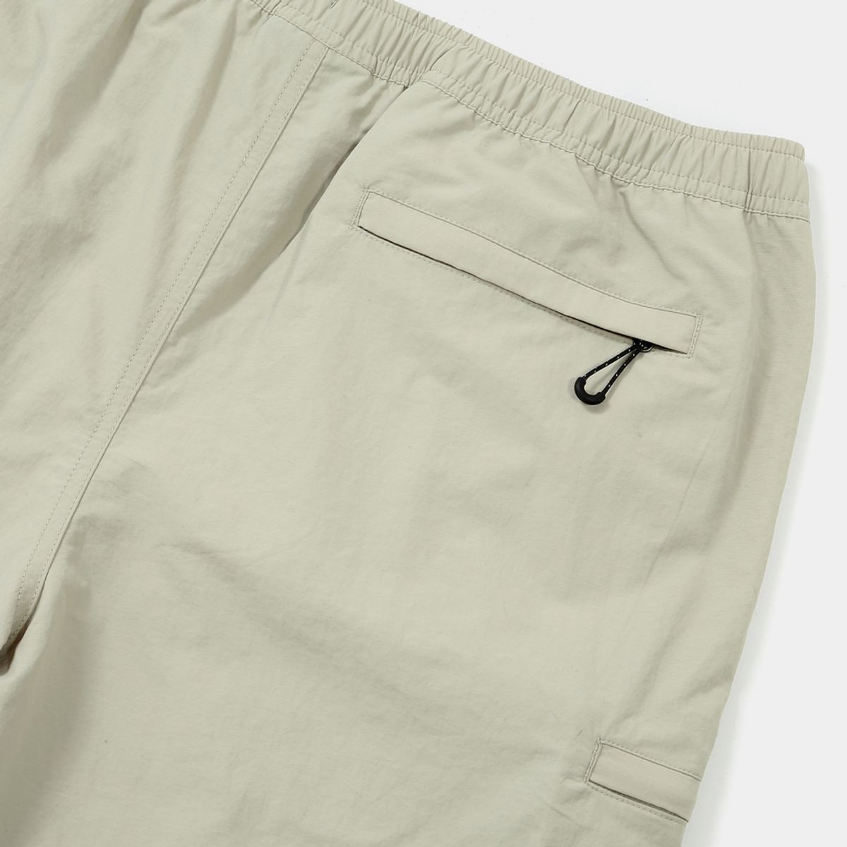 컬럼비아 유니버시티(COLUMBIA UNIVERSITY) CU SIG LOGO REGULAR FIT BASIC SHORTS PANTS 베이지