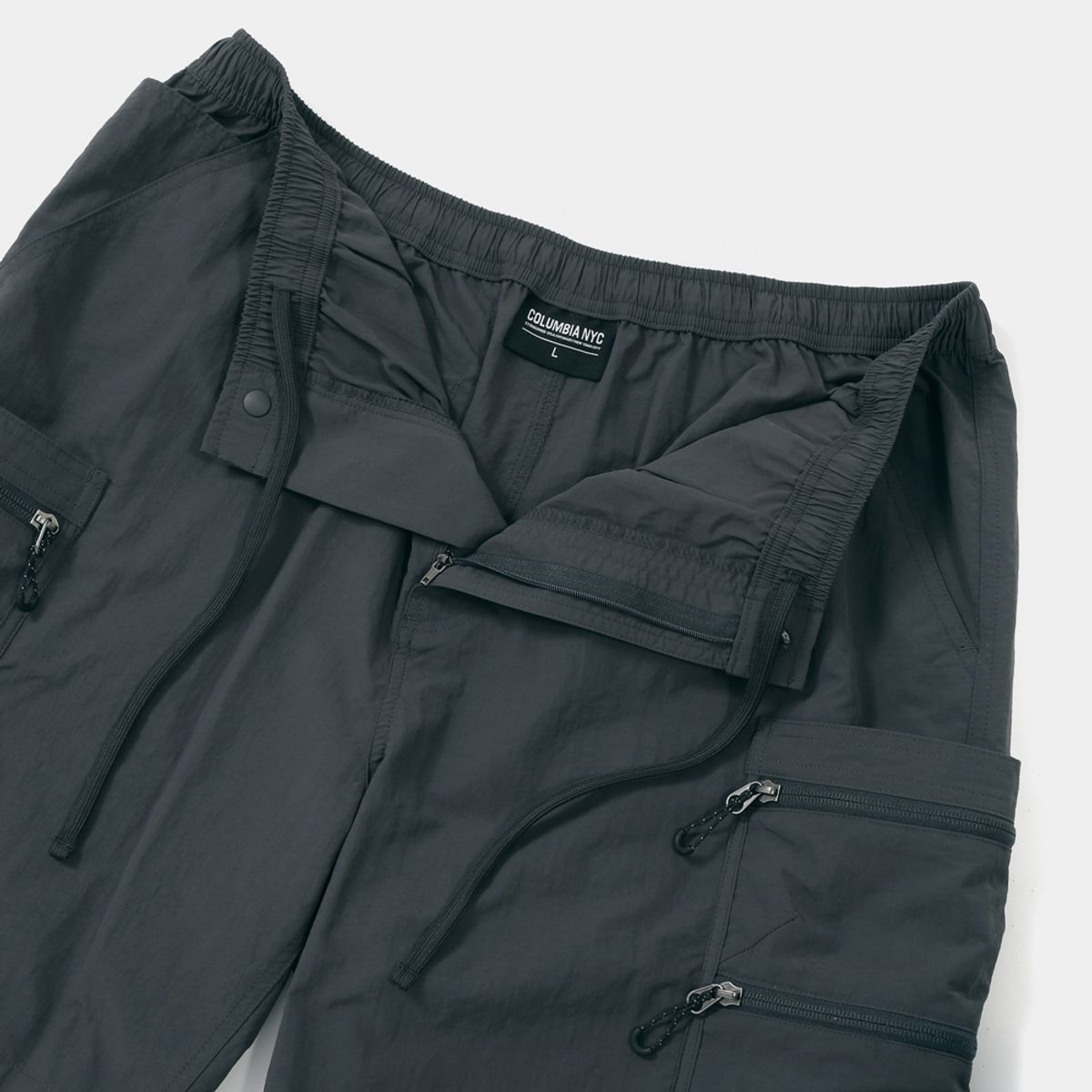 컬럼비아 유니버시티(COLUMBIA UNIVERSITY) CU SIG LOGO REGULAR FIT OUTPOCKET SHORTS PANTS 차콜