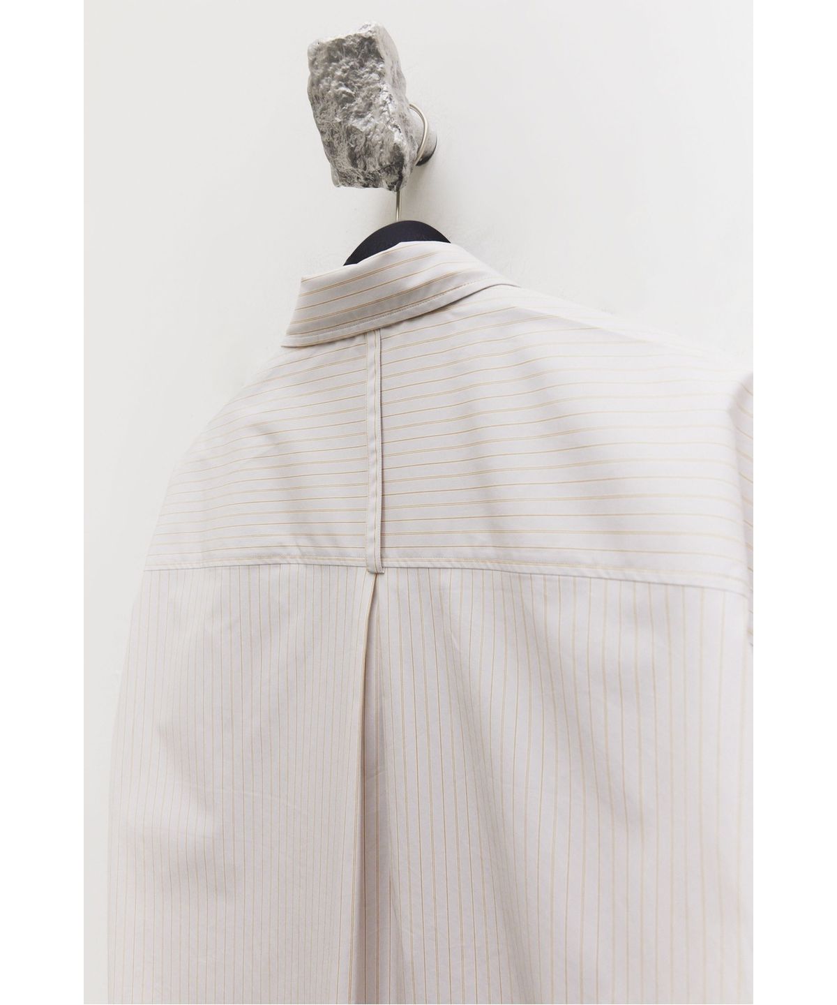 유스(YOUTH) Stripe Shirt - Beige Stripe