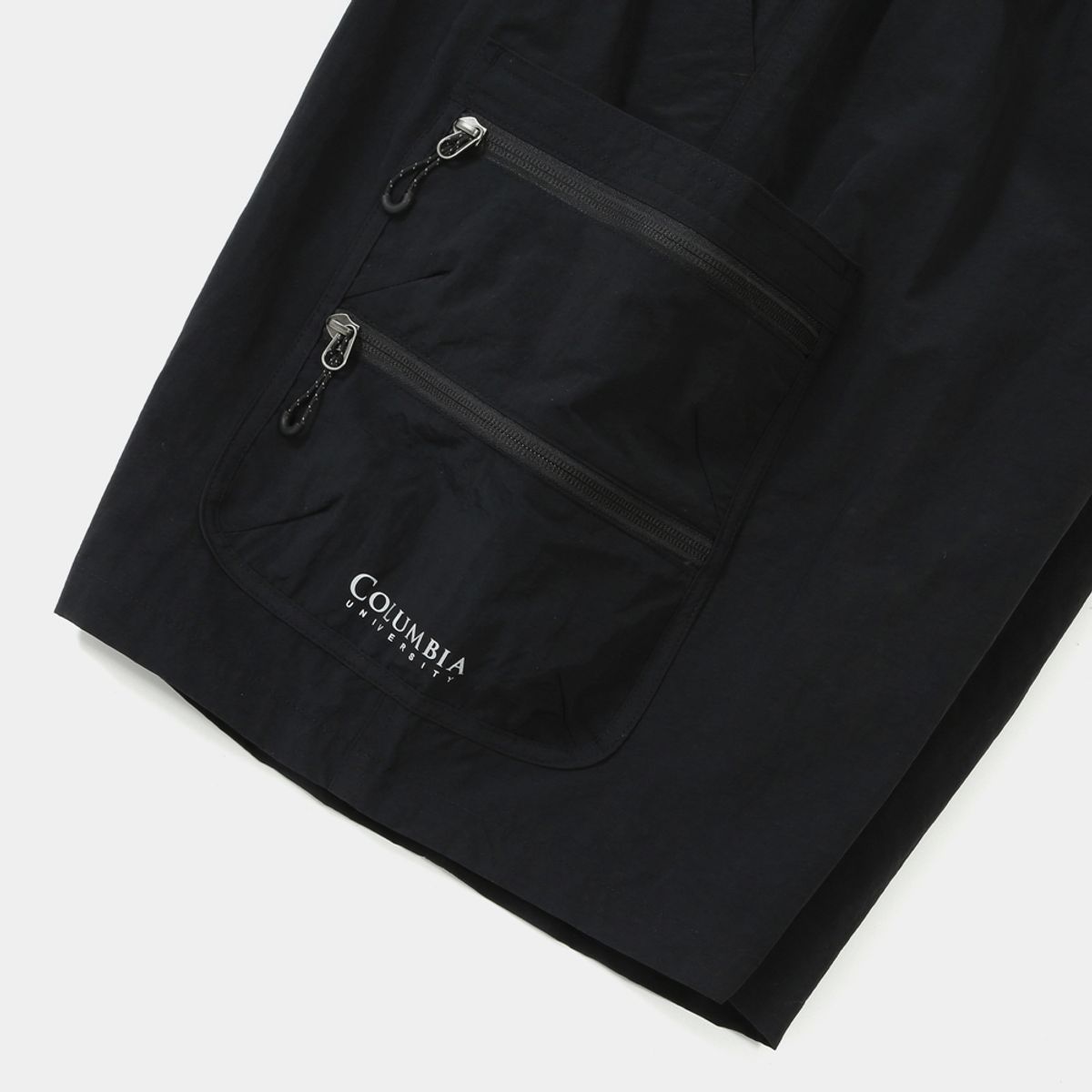 컬럼비아 유니버시티(COLUMBIA UNIVERSITY) CU SIG LOGO REGULAR FIT OUTPOCKET SHORTS PANTS 블랙