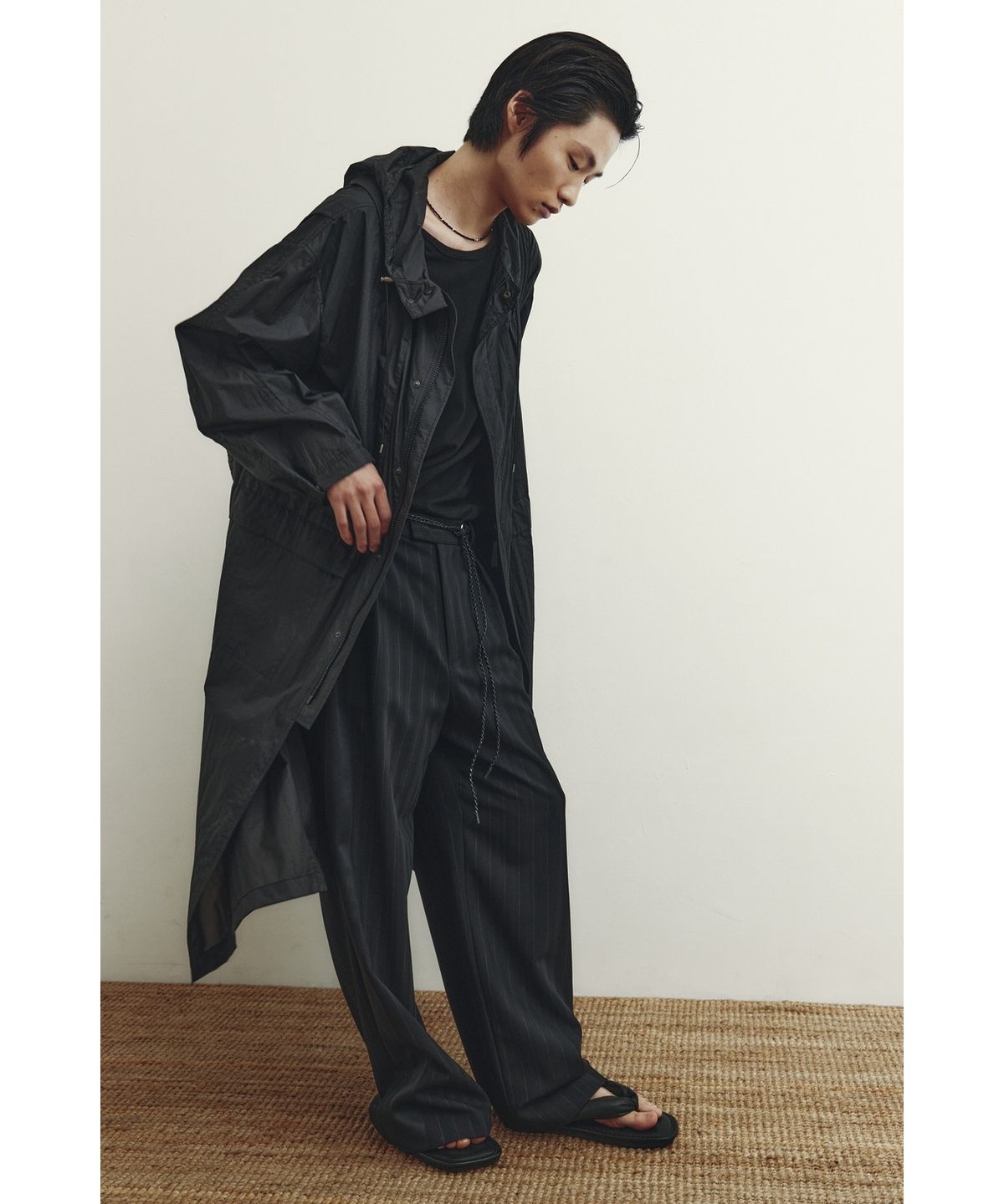 유스(YOUTH) Convertible Windbreaker Coat - Black