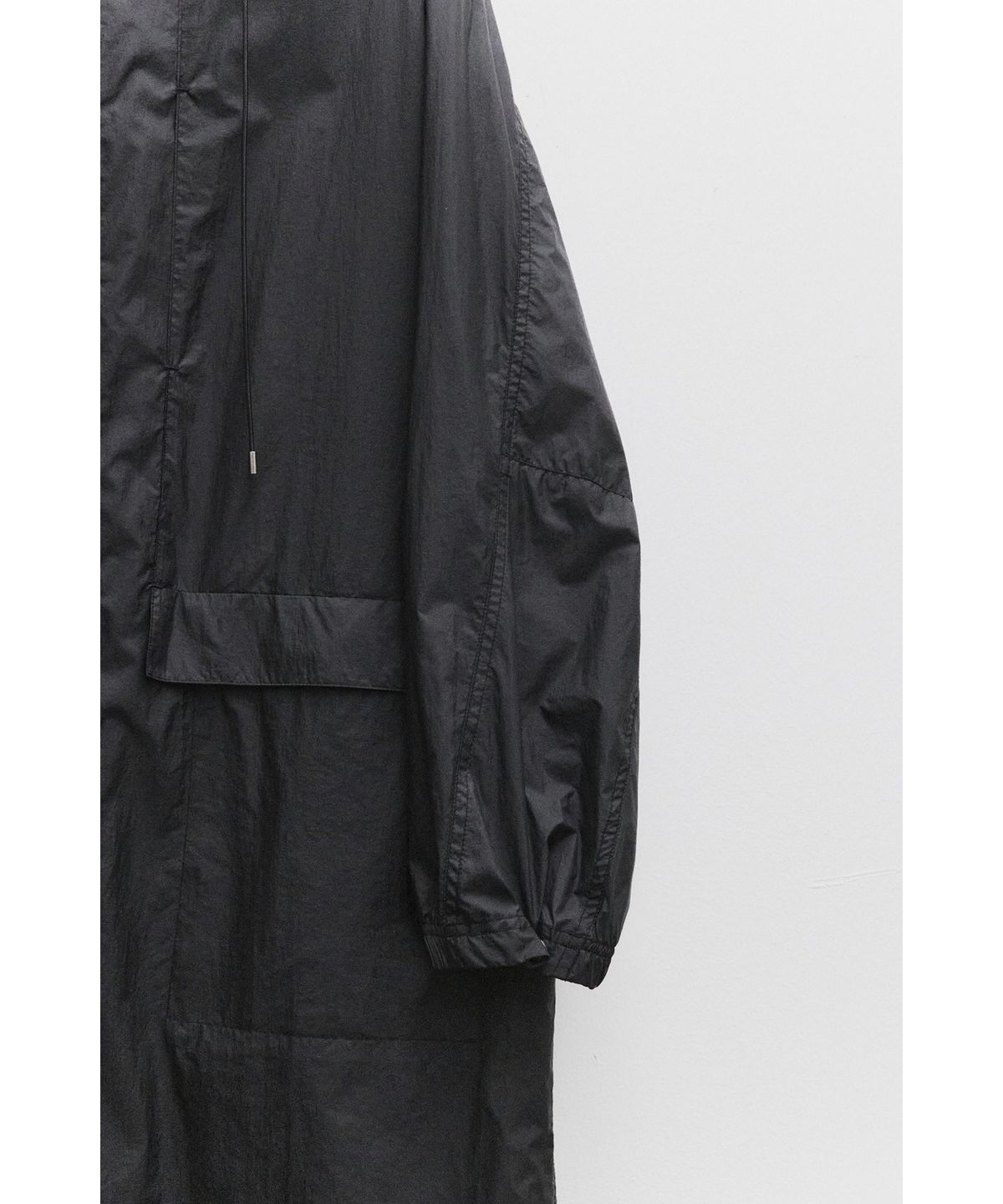 유스(YOUTH) Convertible Windbreaker Coat - Black