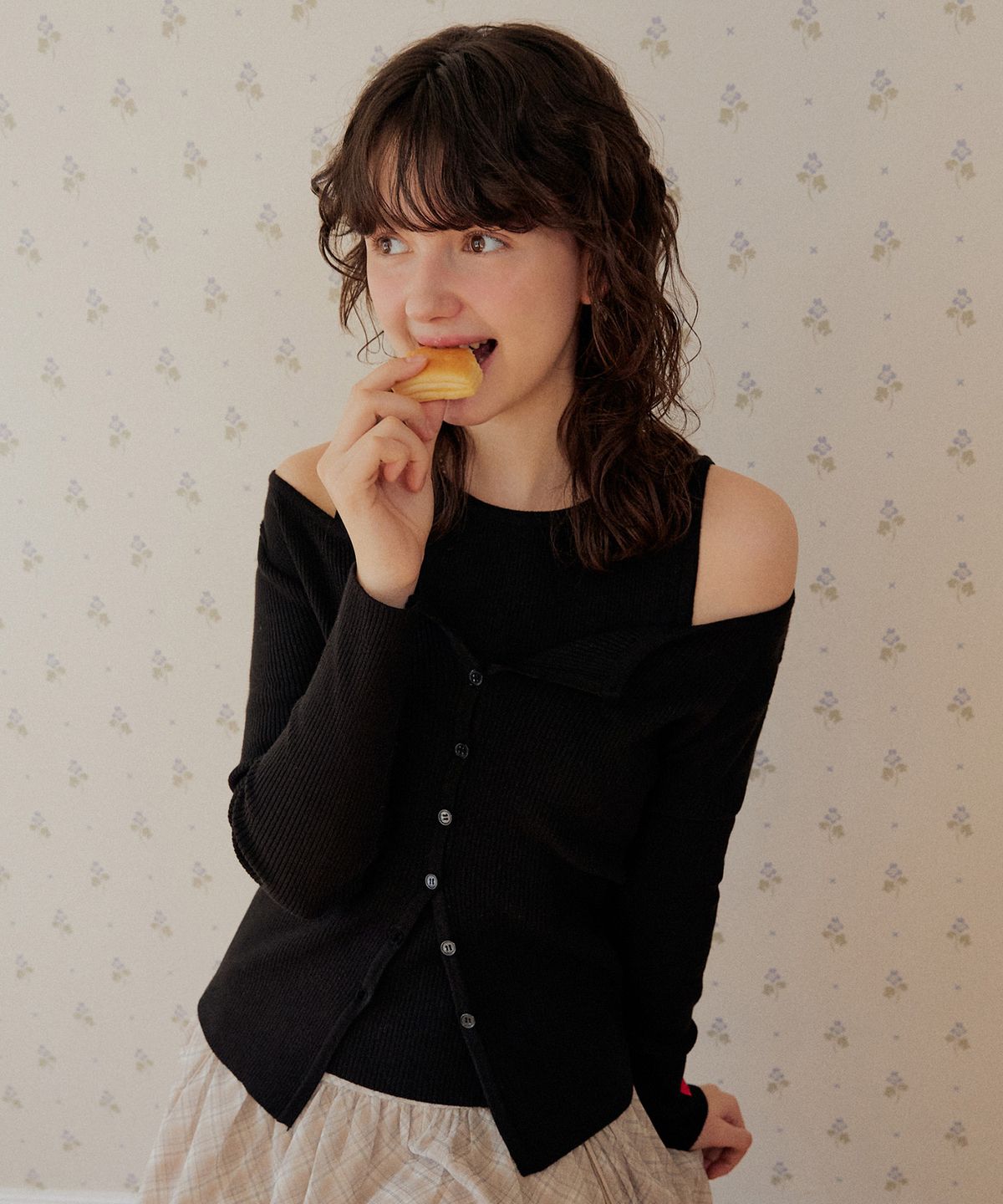 어다울(ADAUL) Boat neck button cardigan set - 4color