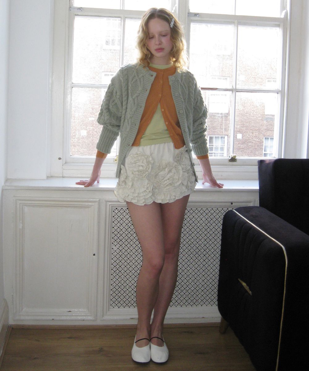 ● Sinoon ● ROSE FRILL MINI Skirt MUSINSA | SINOON Rose Frill Mini Skirt (White)