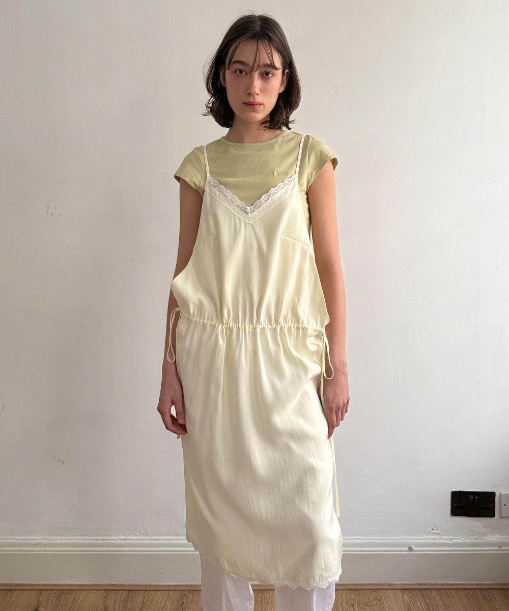 [Sinoon] V-NECK LACE MIX SILKY ドレス★新作・25SS★韓国★ 2023 Summer New Solid Silk Mesh Spliced V-Neck Dress for