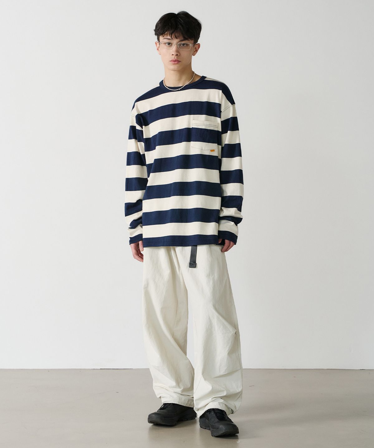 노운(NOUN) stripe long sleeves (navy)