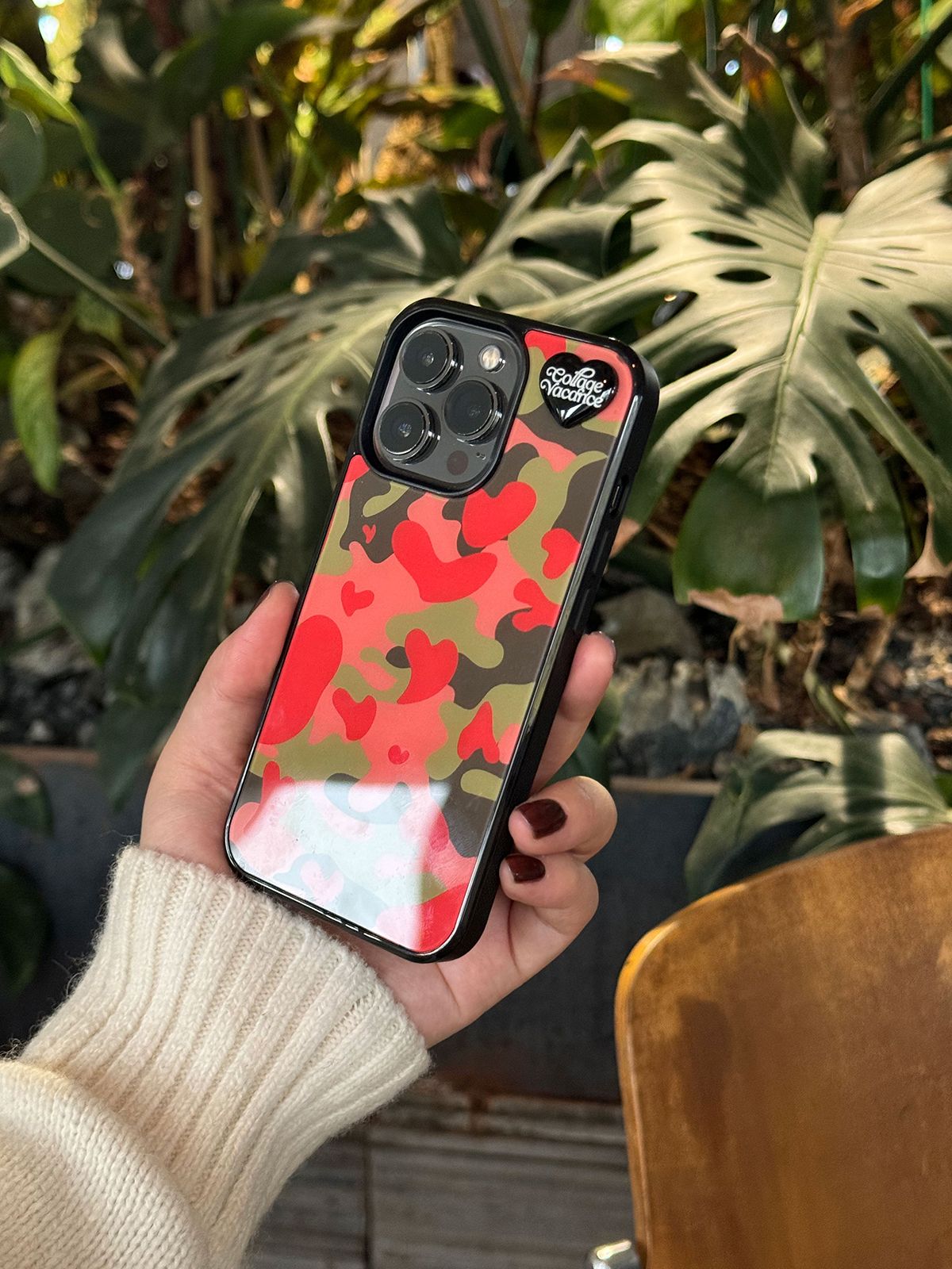 꼴라주바캉스(COLLAGEVACANCE) Camo Love Pendant Glass Bumper Case - Orange (폰케이스)