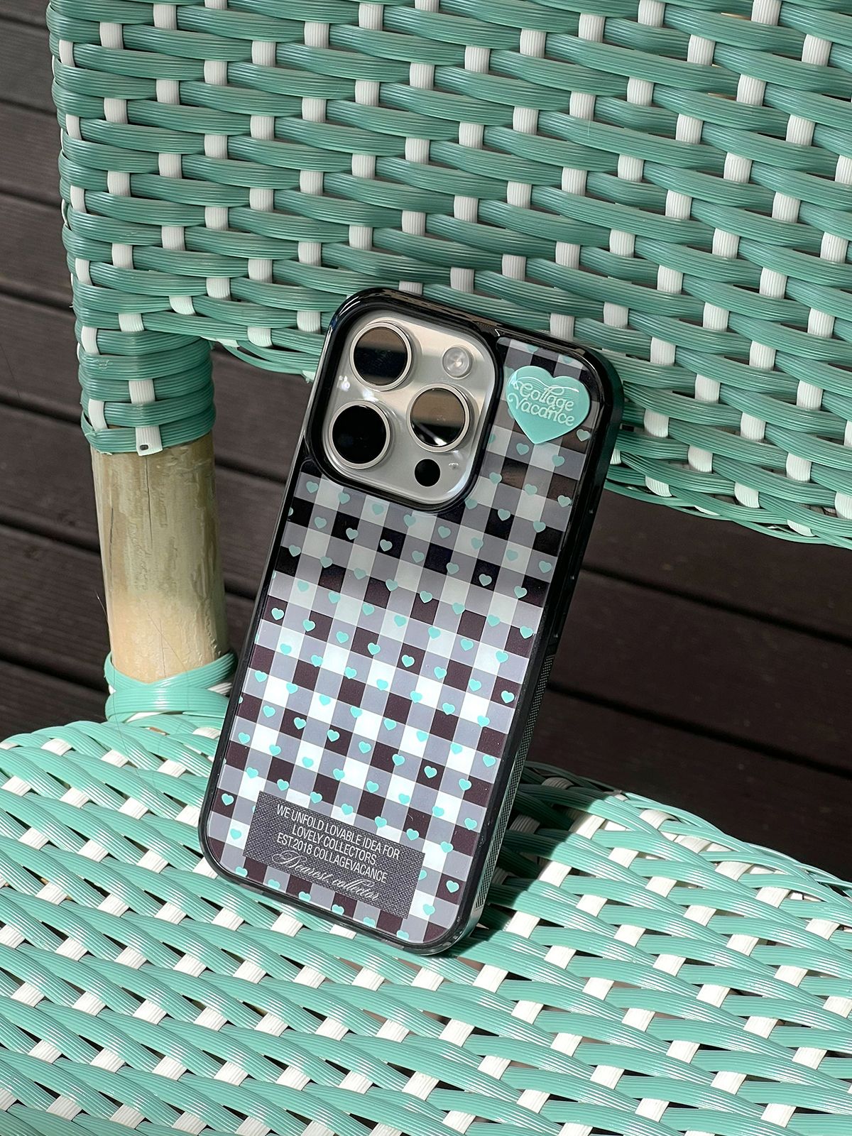 꼴라주바캉스(COLLAGEVACANCE) Heart Logo Pendant Glass Bumper Mint Case -Black (폰케이스)