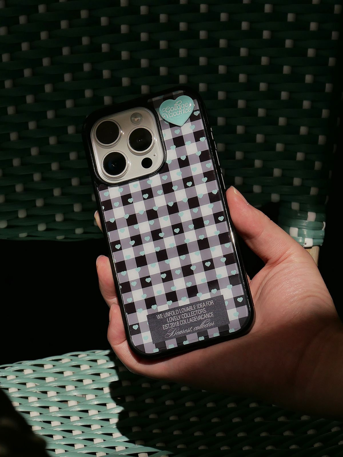 꼴라주바캉스(COLLAGEVACANCE) Heart Logo Pendant Glass Bumper Mint Case -Black (폰케이스)
