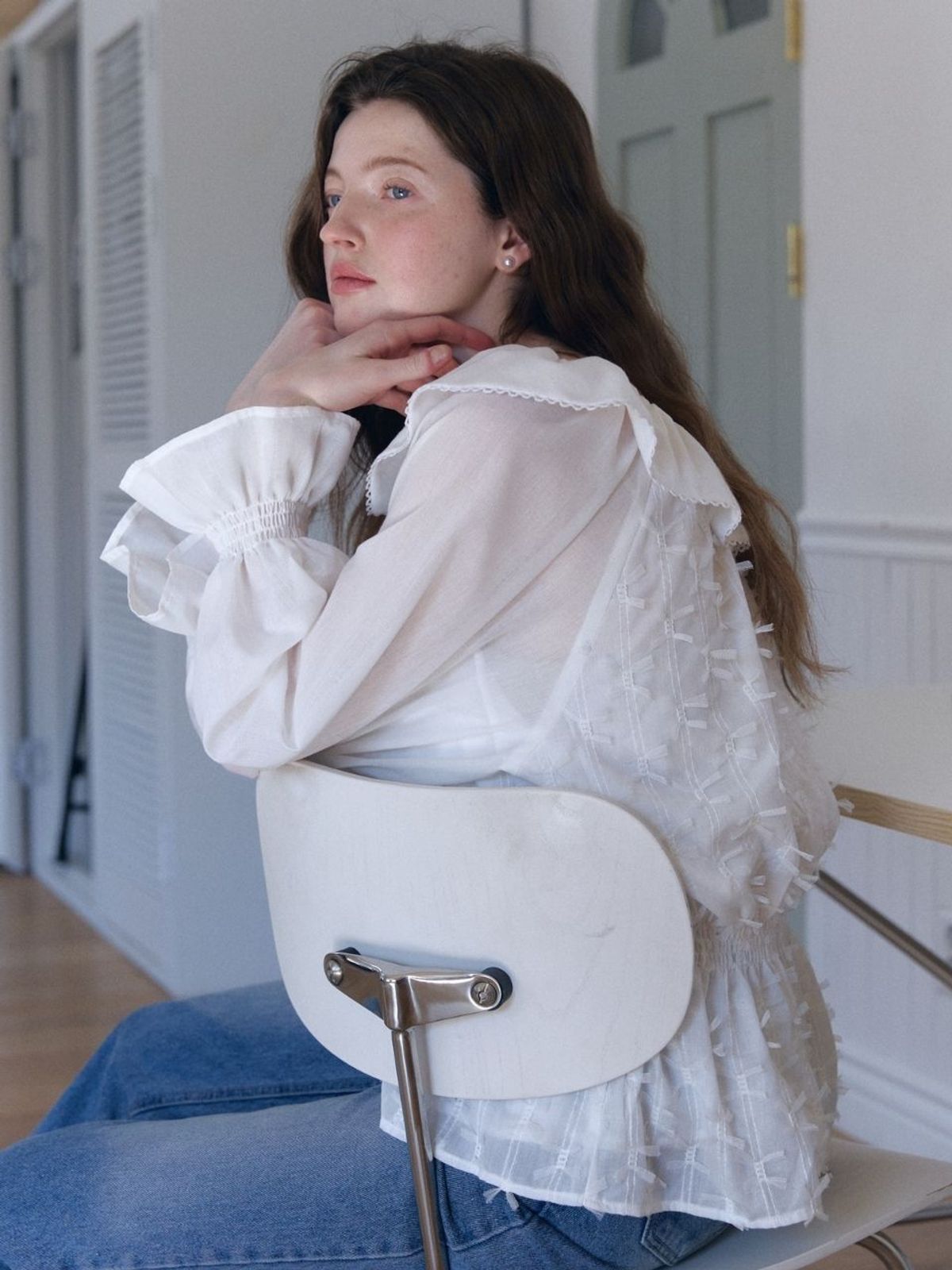 패브릭서울(FABRICSEOUL) sweet ribbon shirring blouse_white