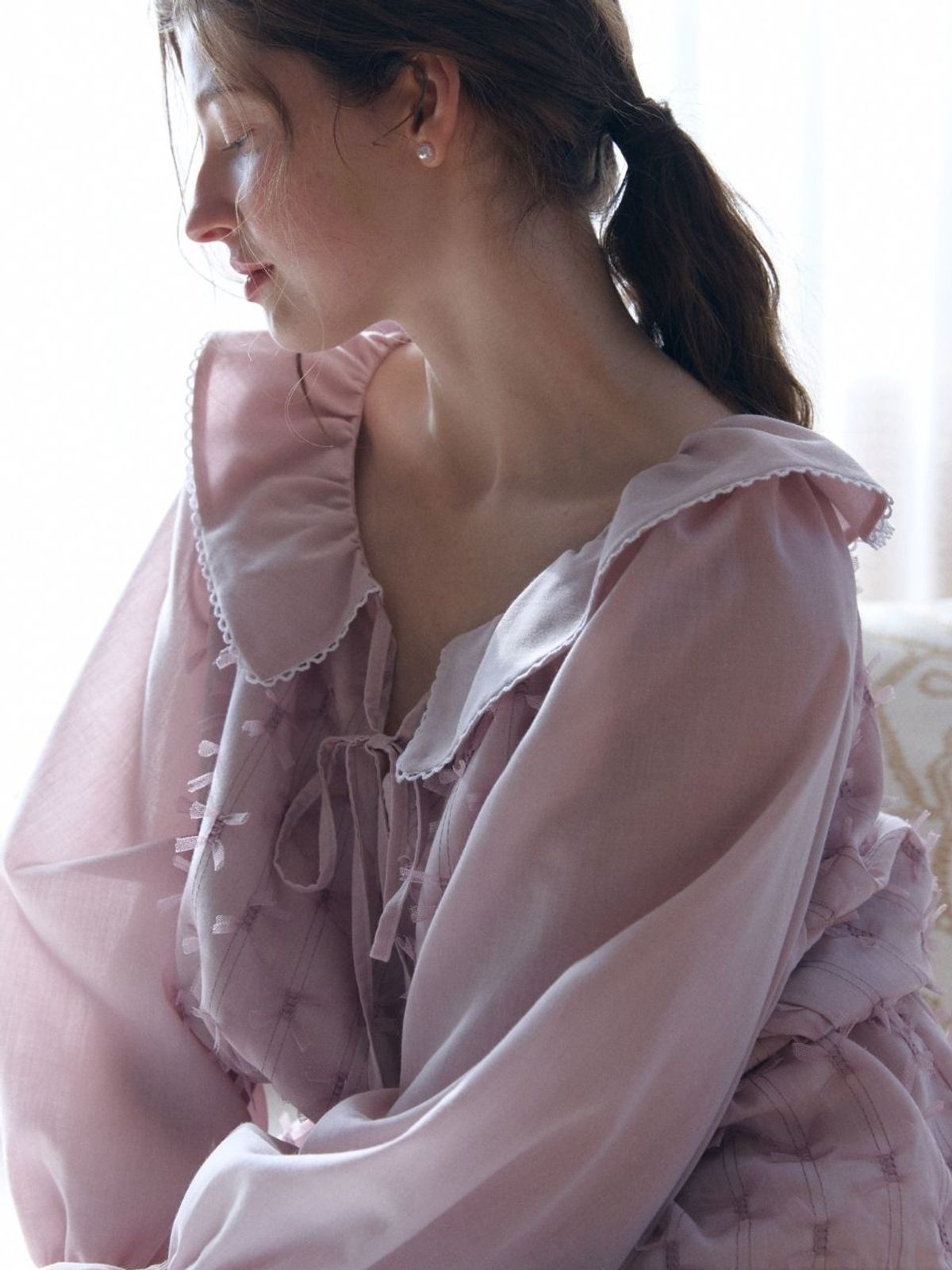 패브릭서울(FABRICSEOUL) sweet ribbon shirring blouse_pale pink