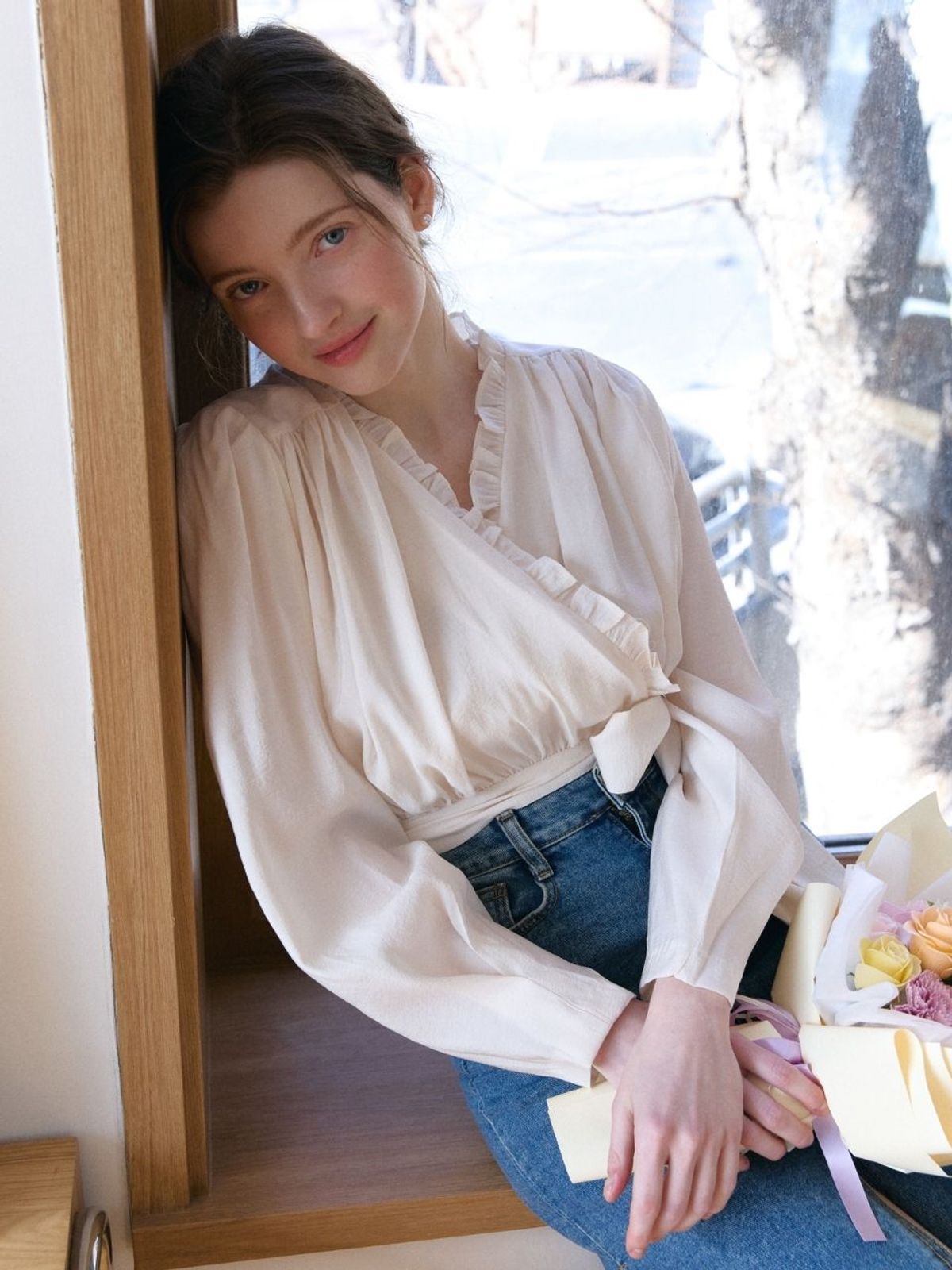 패브릭서울(FABRICSEOUL) muse wrap frill ribbon blouse_ivory